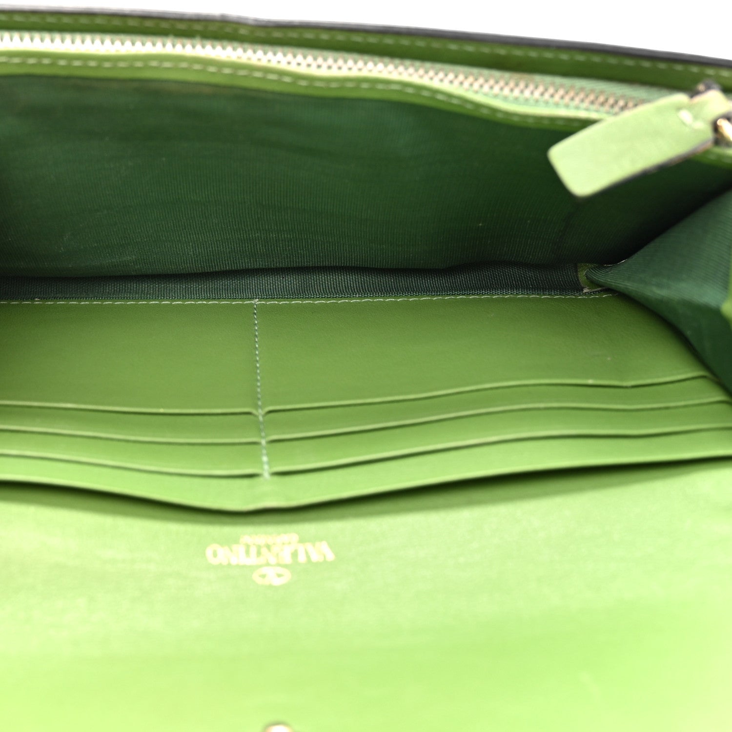 Valentino Garavani Calfskin Rockstud Wristlet Travel Wallet Green 5 of 17