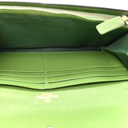 Valentino Garavani Calfskin Rockstud Wristlet Travel Wallet Green 5 of 17