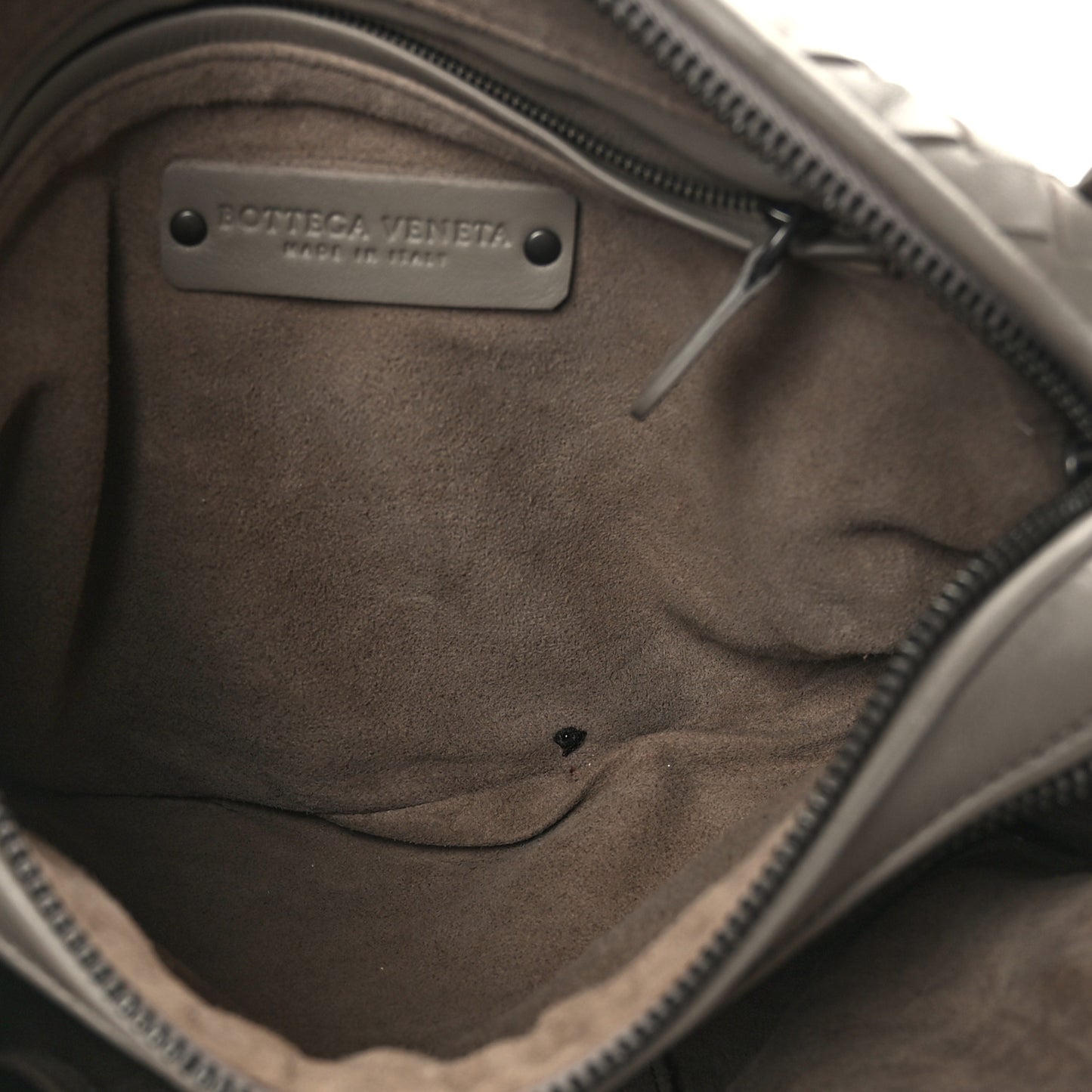 Nappa Intrecciato Nodini Crossbody Messenger Light Grey