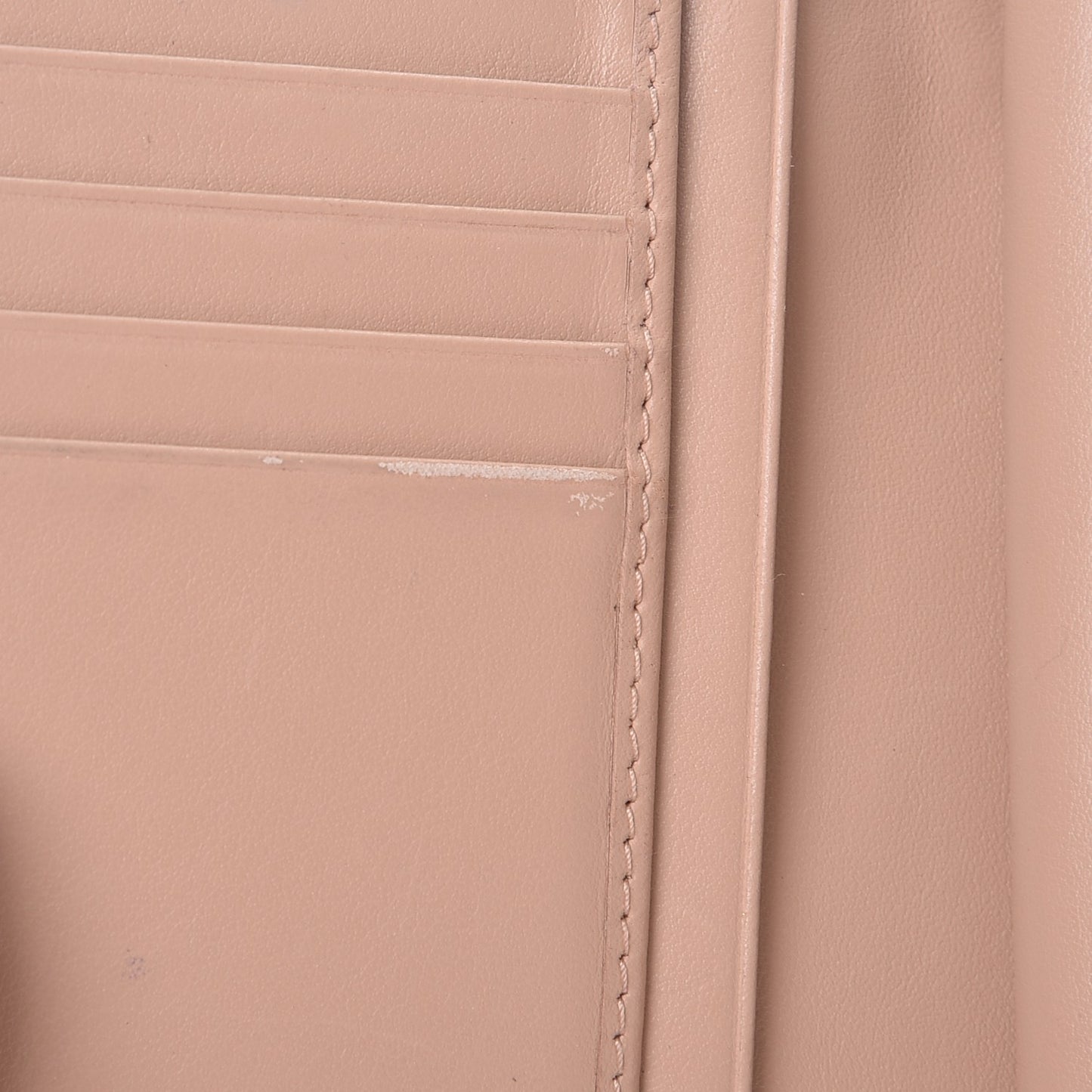 Vitello Move Metal Zip Around Wallet Cammeo