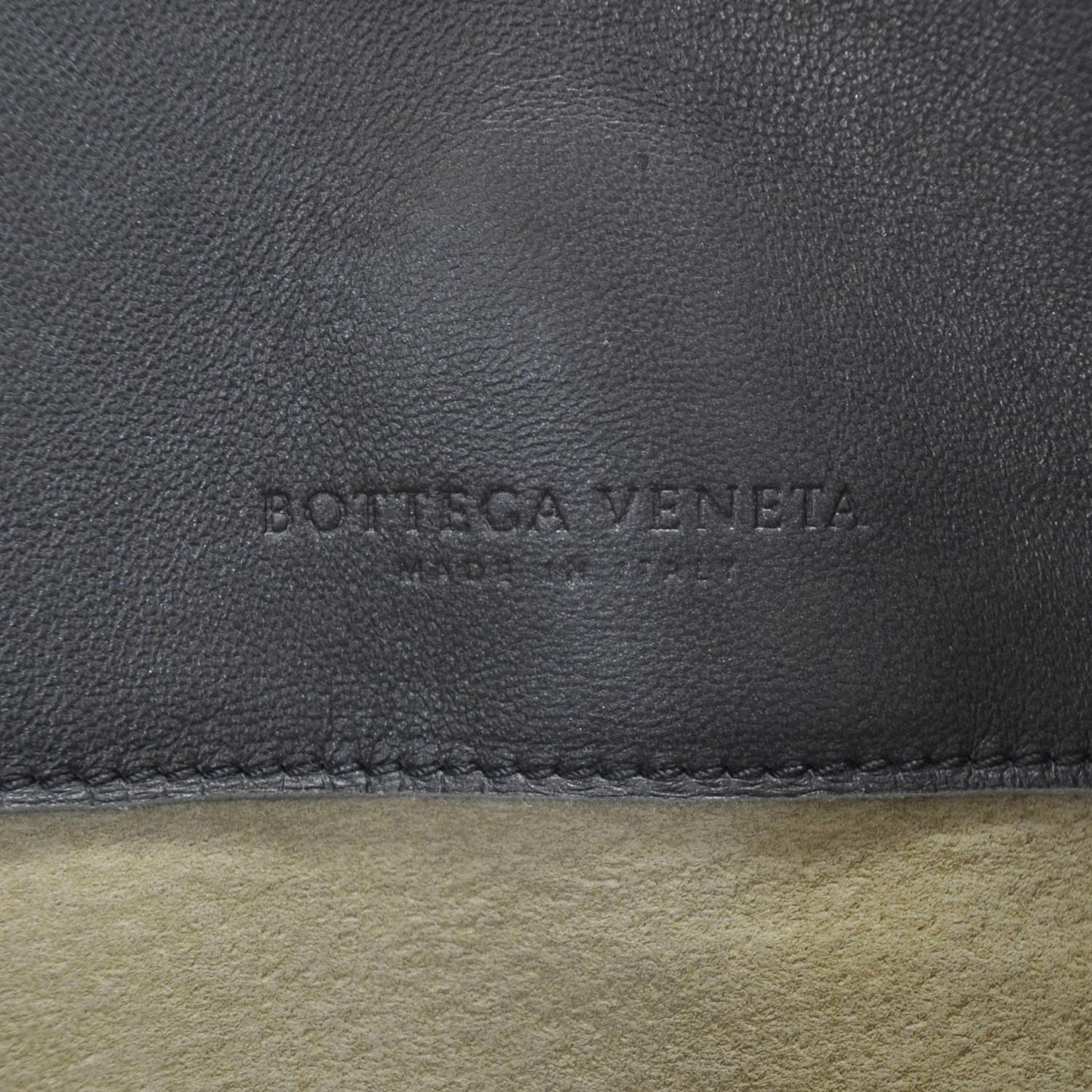Leather Intrecciato Medium Roma Tote Ferro Gray