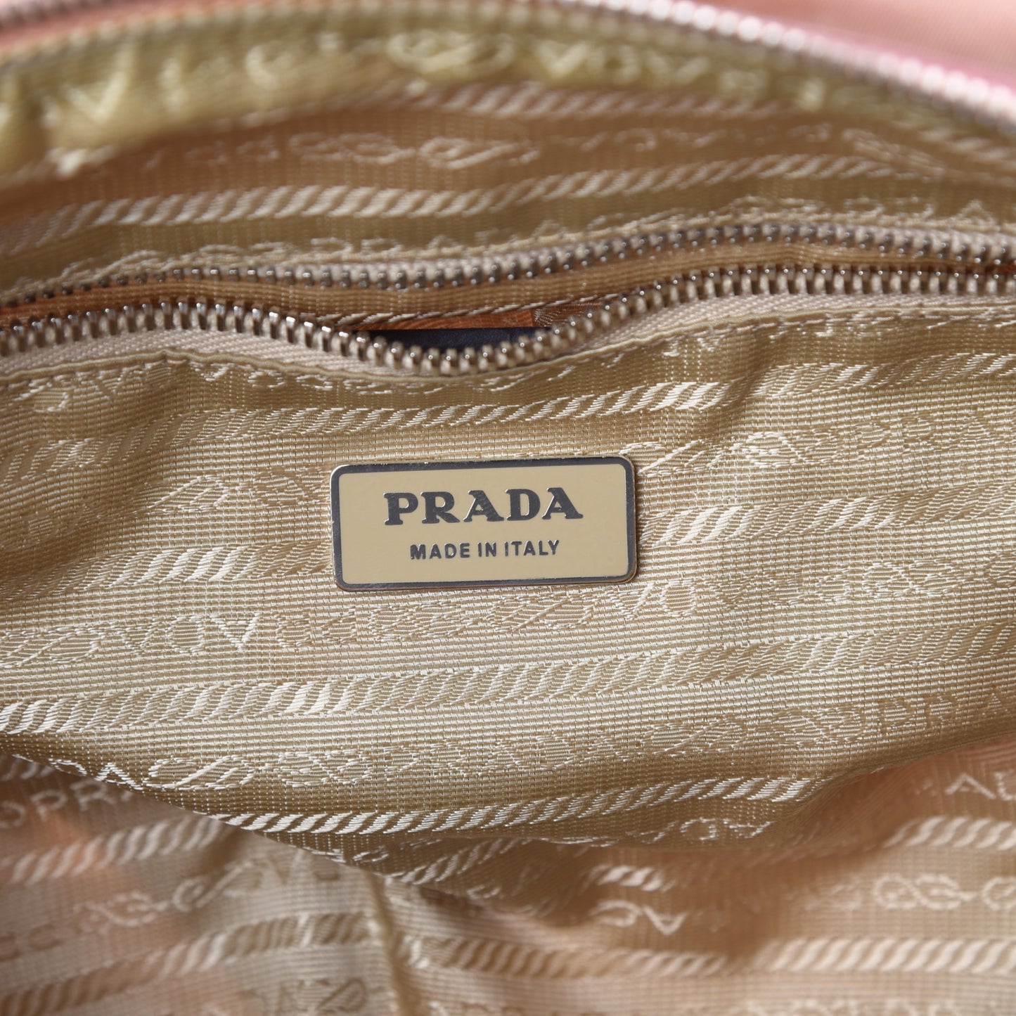 Tessuto Nylon Shopping Satchel Alabastro