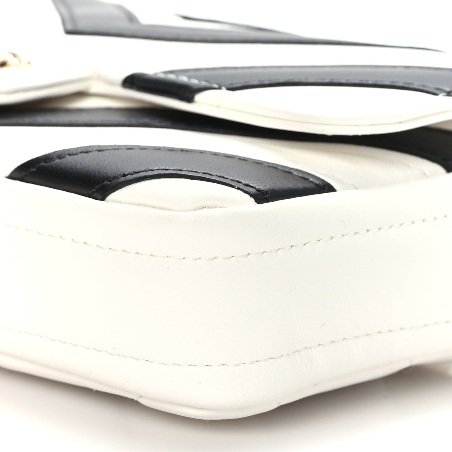 Lambskin Chevron Stitched Flap White Black