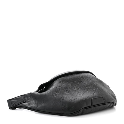 Louis Vuitton Calfskin Monogram Shadow Discovery Bumbag Black 4 of 10