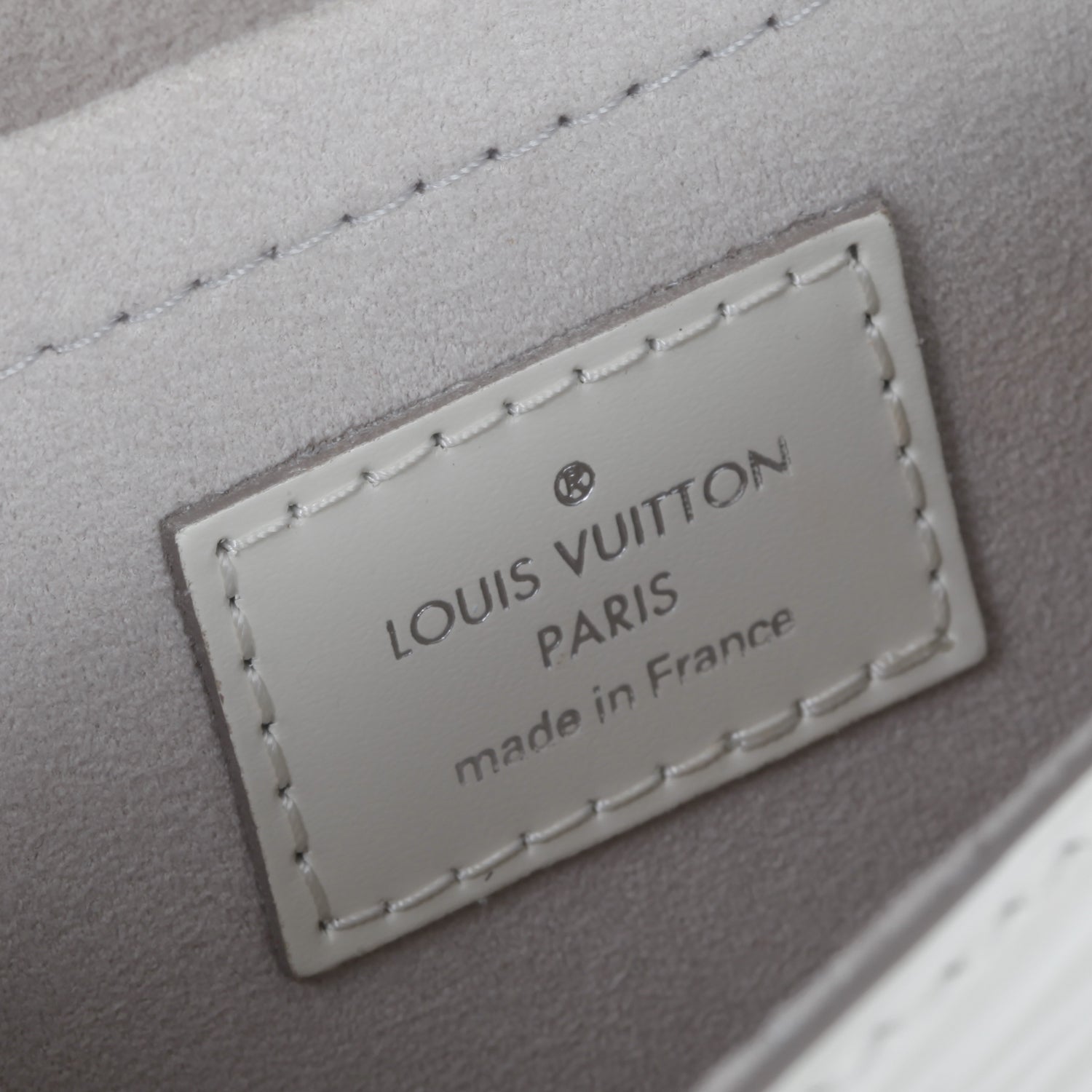 Louis Vuitton Epi Montaigne Clutch Ivory 7 of 9