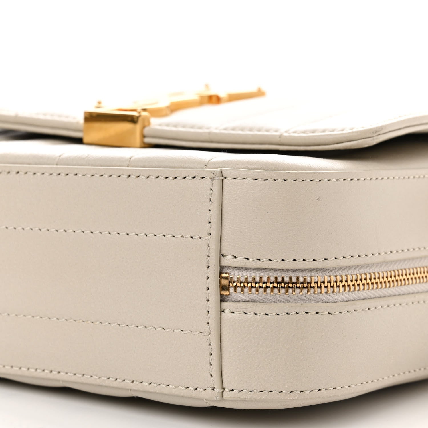 Saint Laurent Lambskin Matelasse Monogram Vicky Camera Bag White 17 of 23