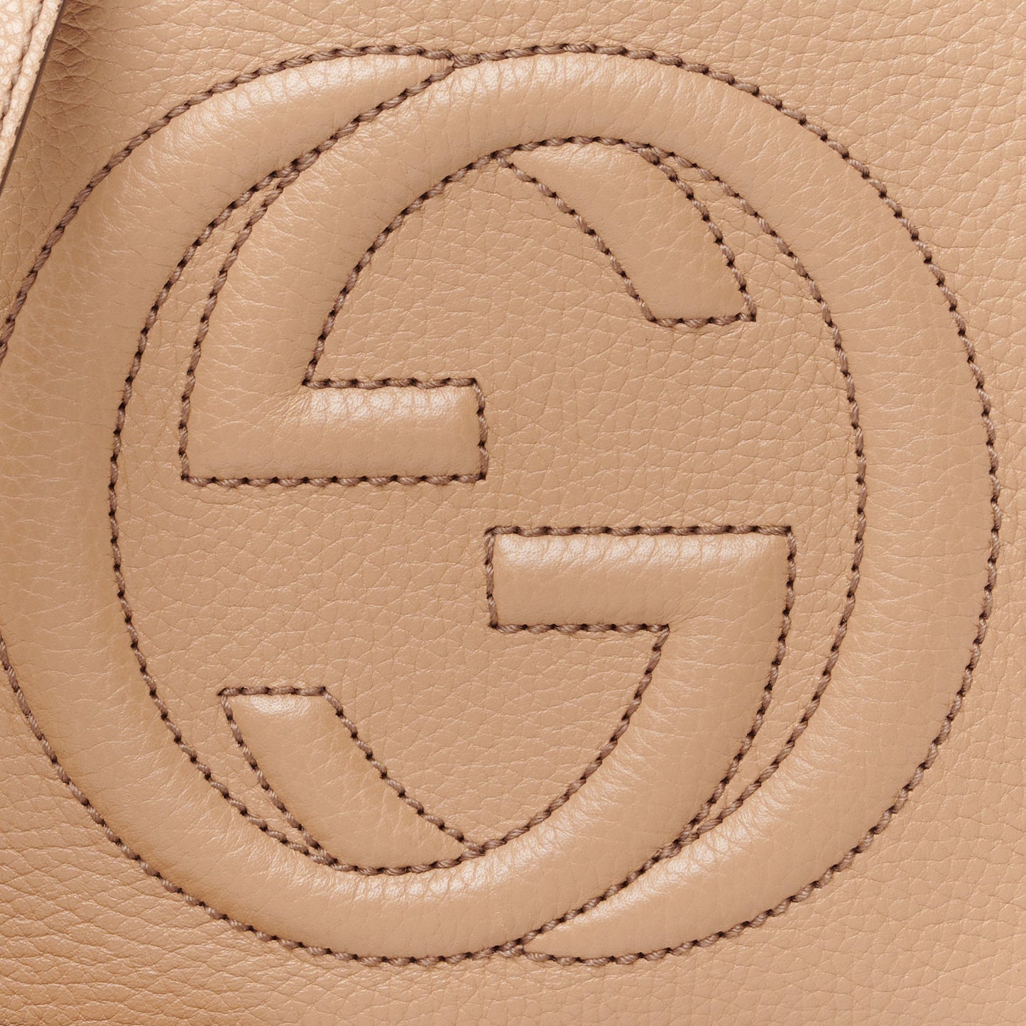 Pebbled Calfskin Small Soho Disco Bag Camelia