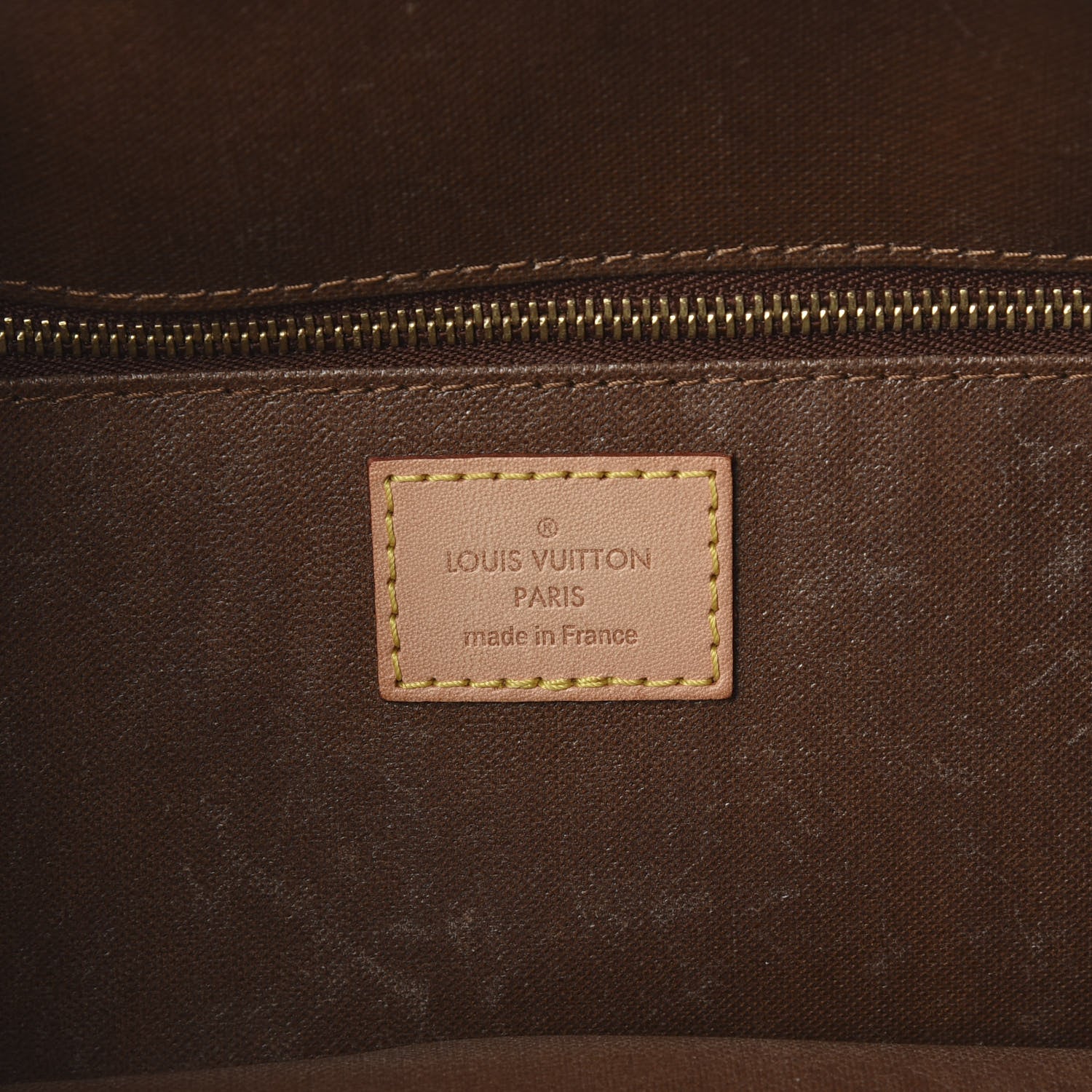 Louis Vuitton Monogram Toiletry Bag 25 8 of 10