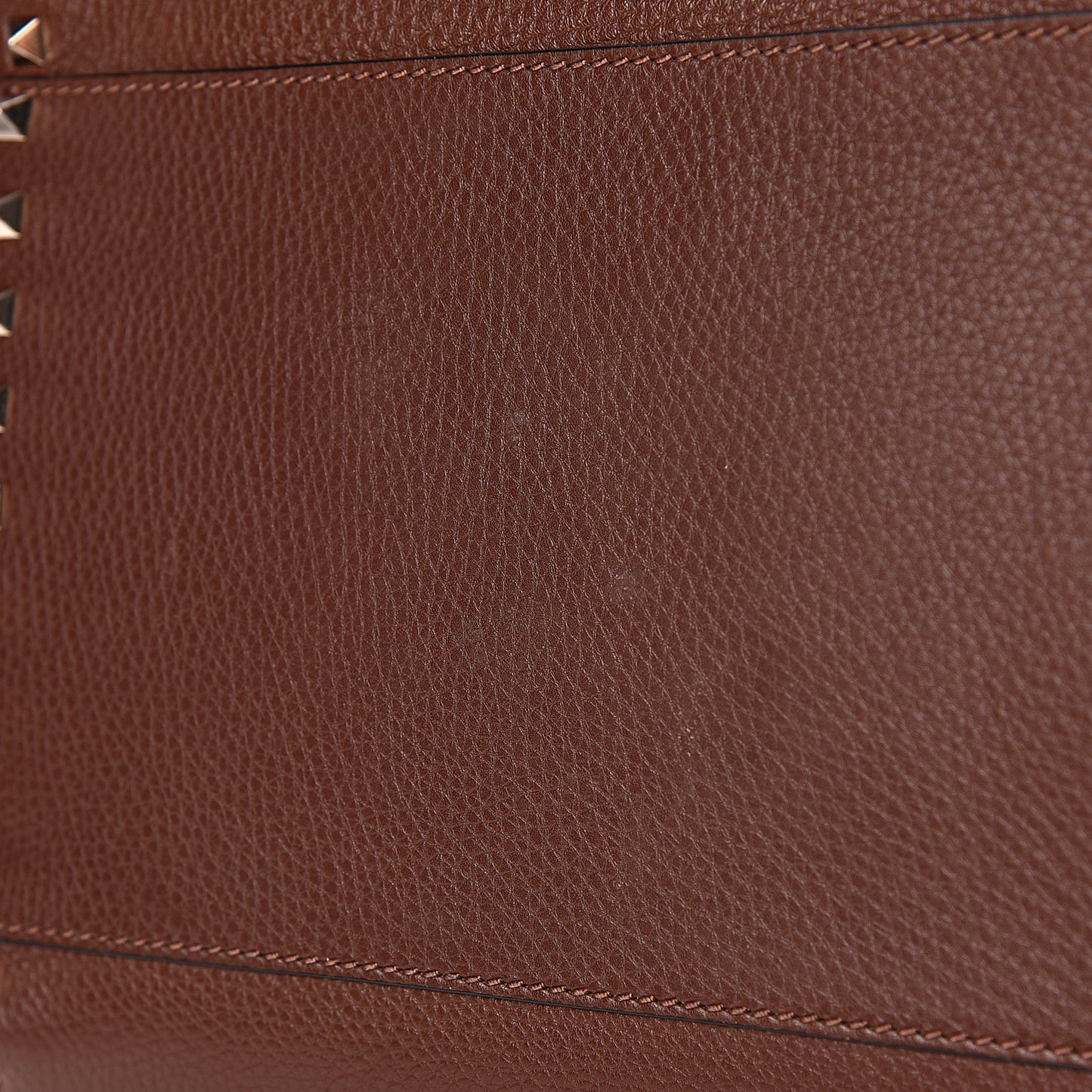 Pebbled Calfskin Rockstud Double Handle Cinch Tote Light Brown