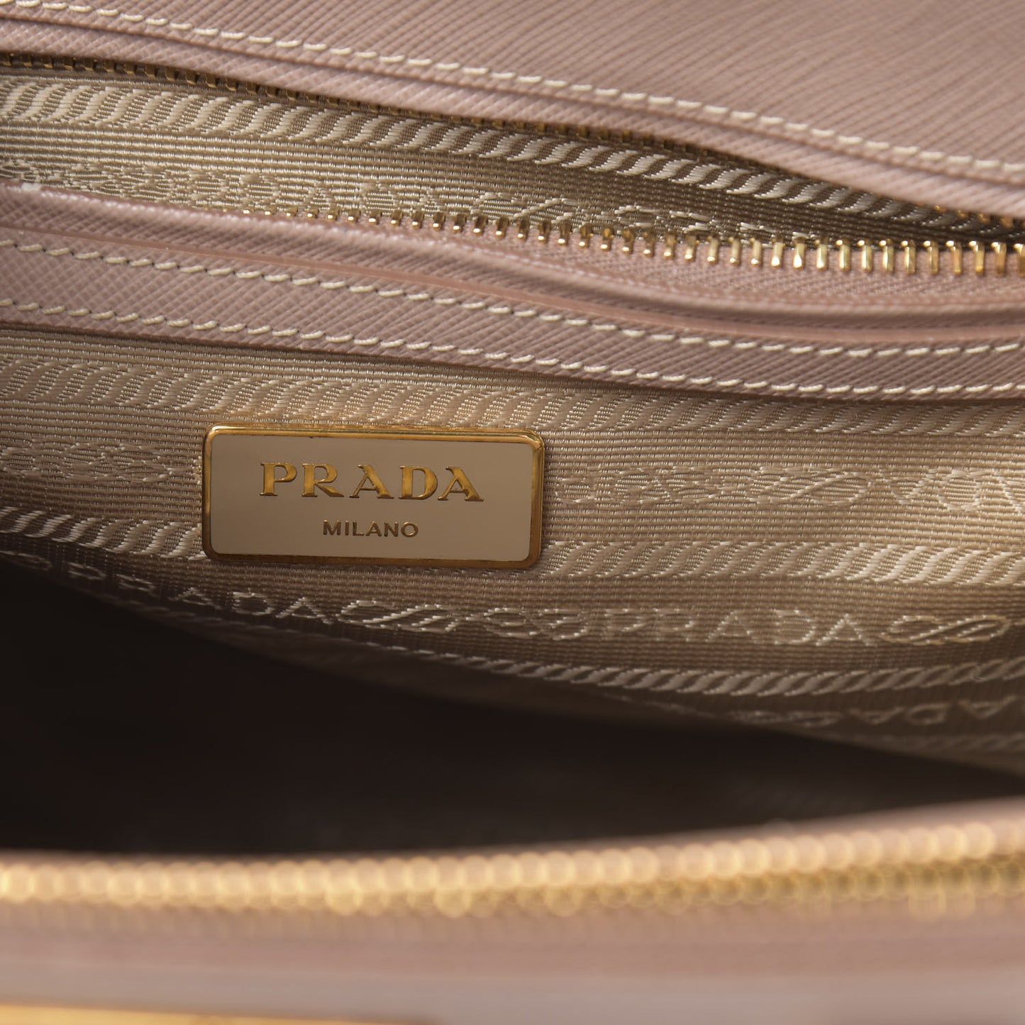 Saffiano Small Galleria Double Zip Tote Cammeo