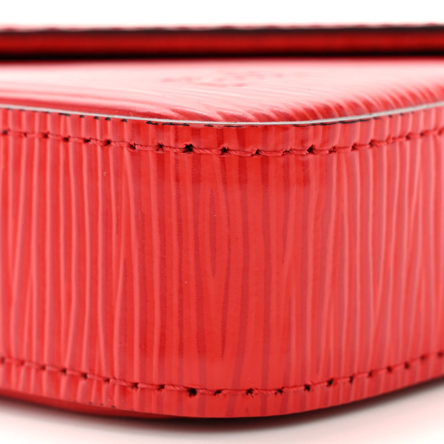 Epi Pochette Felicie Coquelicot