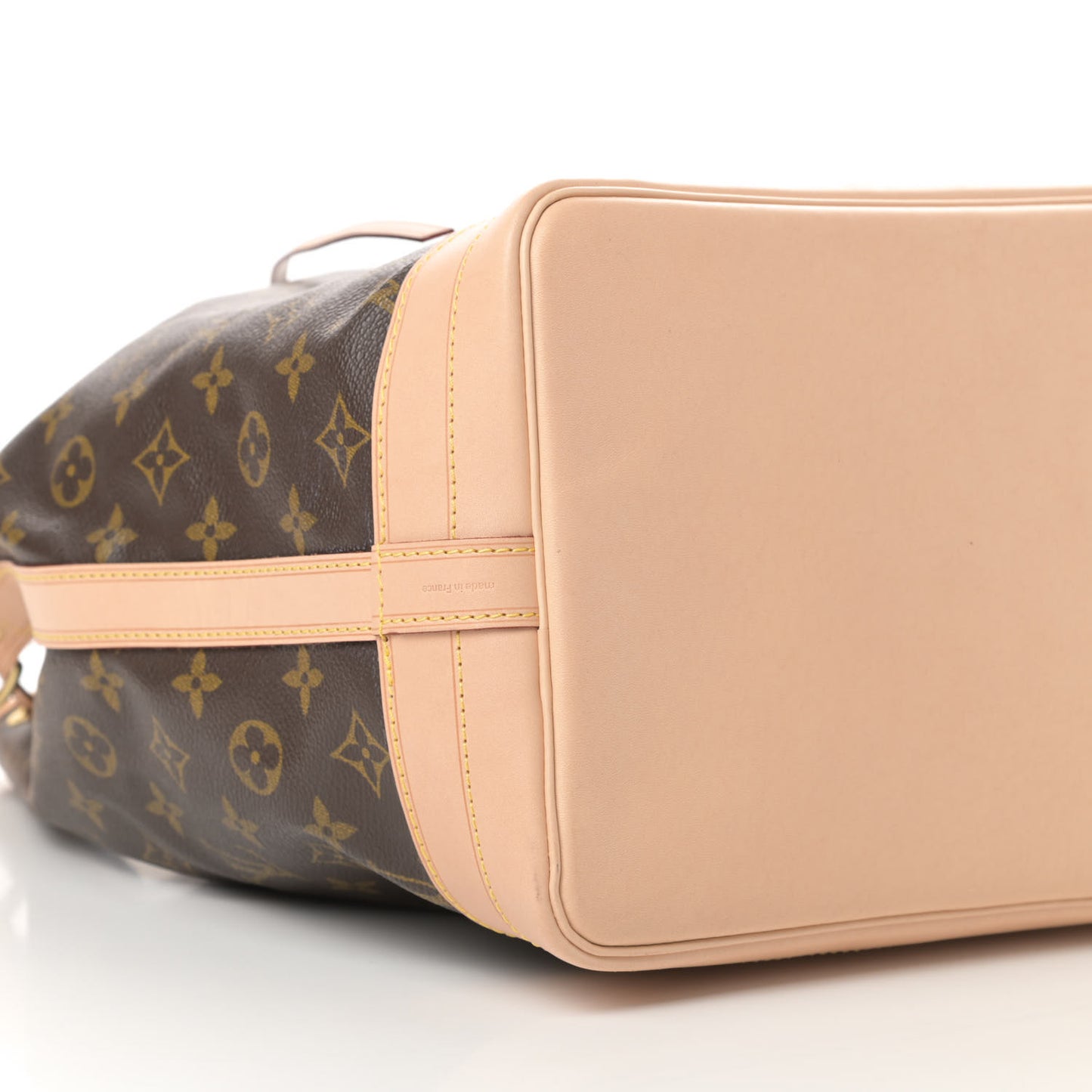Monogram Noe