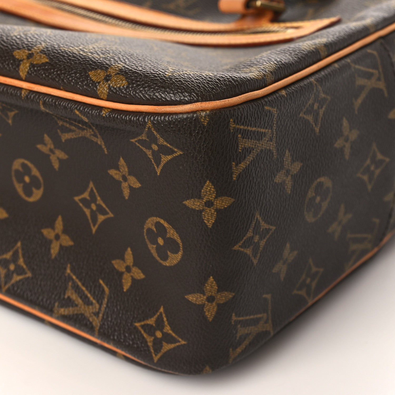 Louis Vuitton Monogram Cite GM 8 of 8