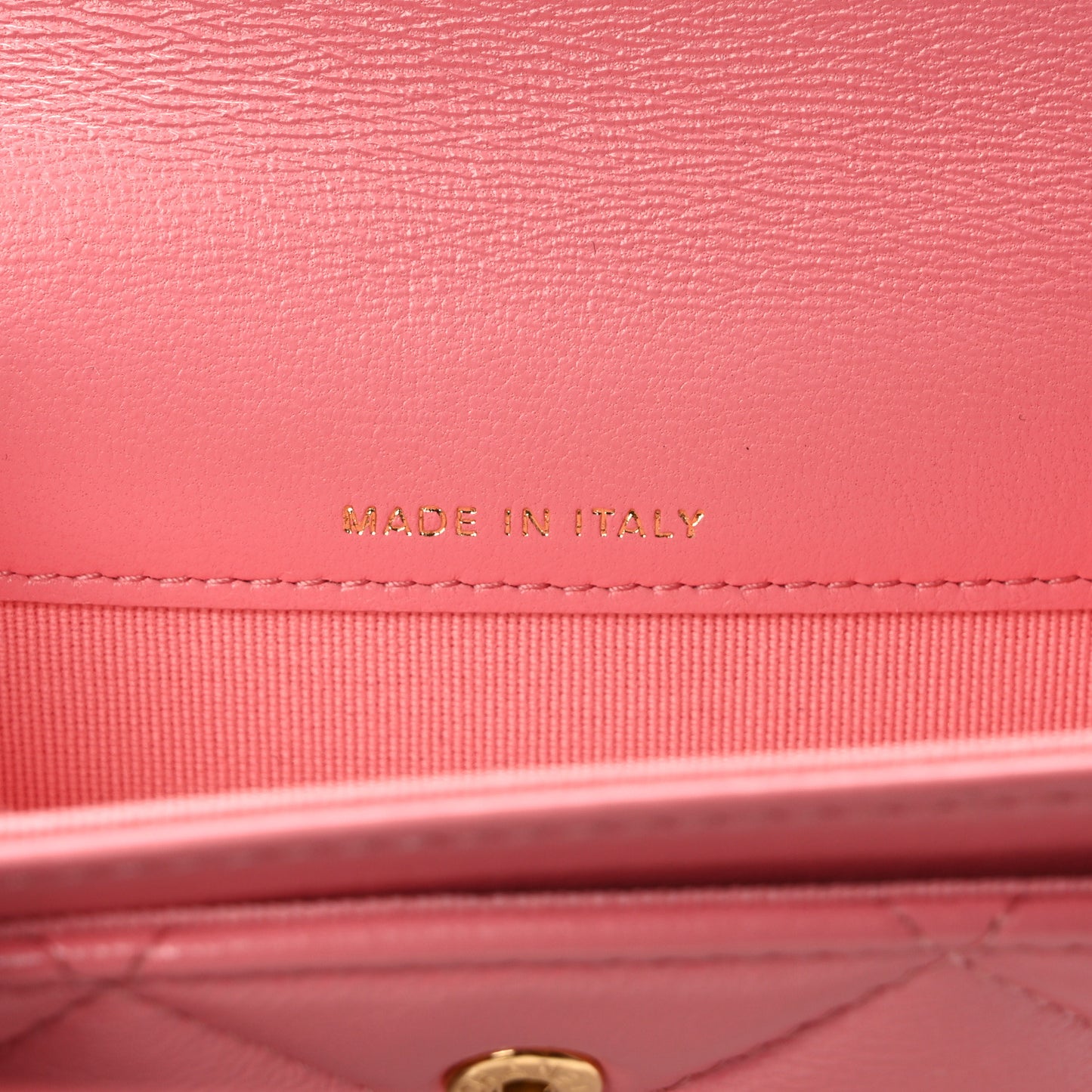 Lambskin Quilted Chanel 19 Flap Card Holder Pink