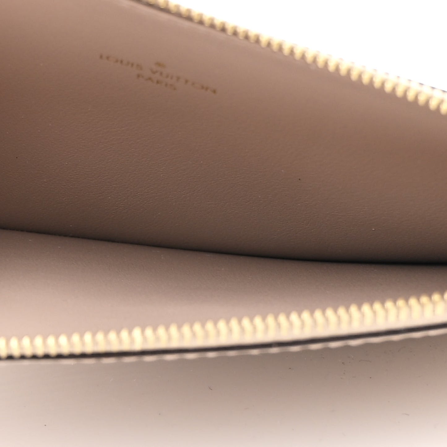 Epi Felicie Pochette Chain Wallet Galet