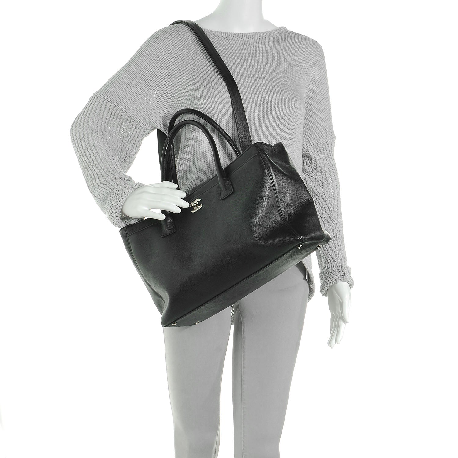 Chanel Calfskin Cerf Executive Shopper Tote Black 2 of 7