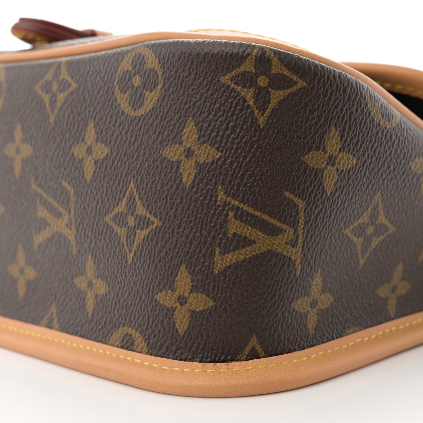 Monogram Diane Black
