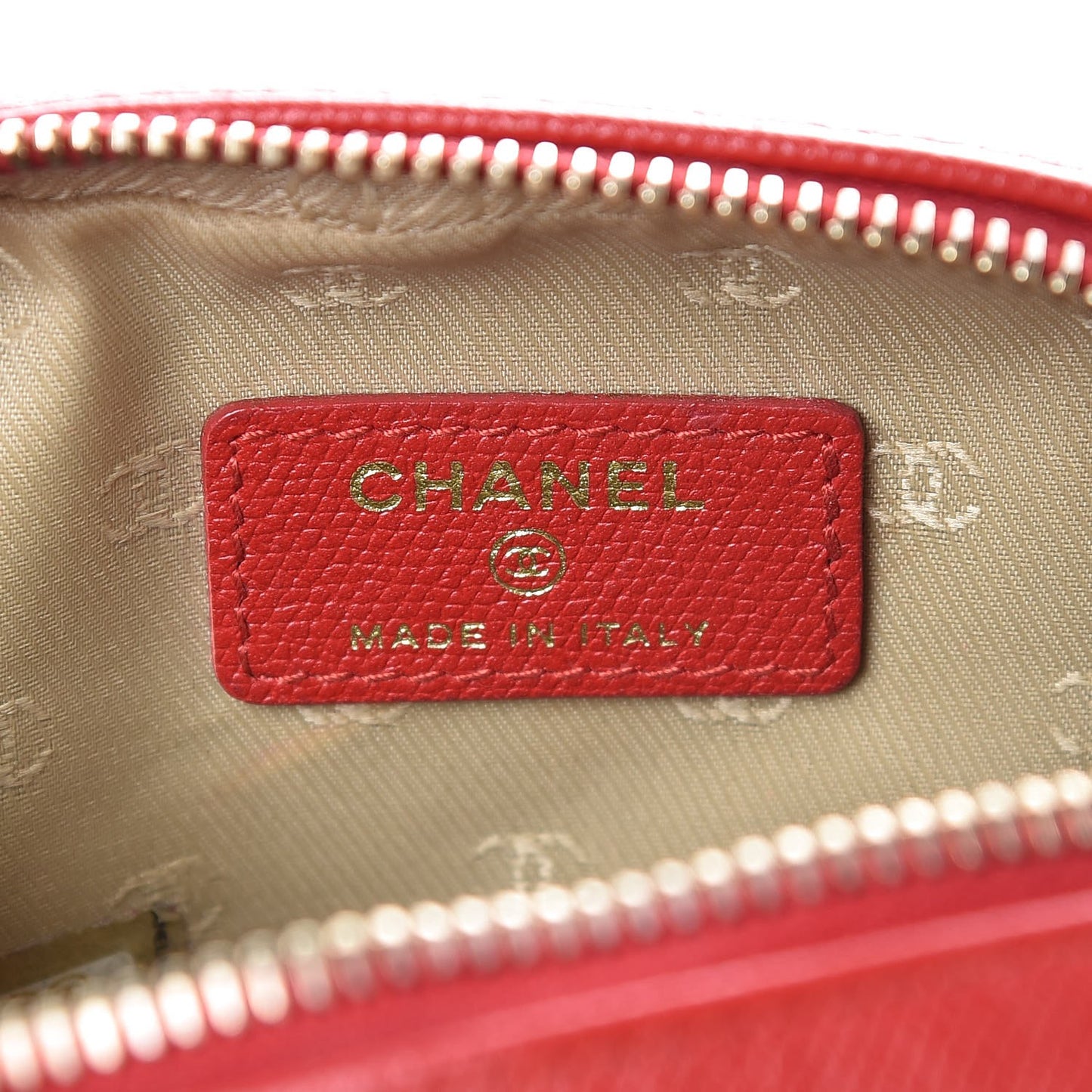Grained Calfskin CC Button Small Pouch Cosmetic Case Red
