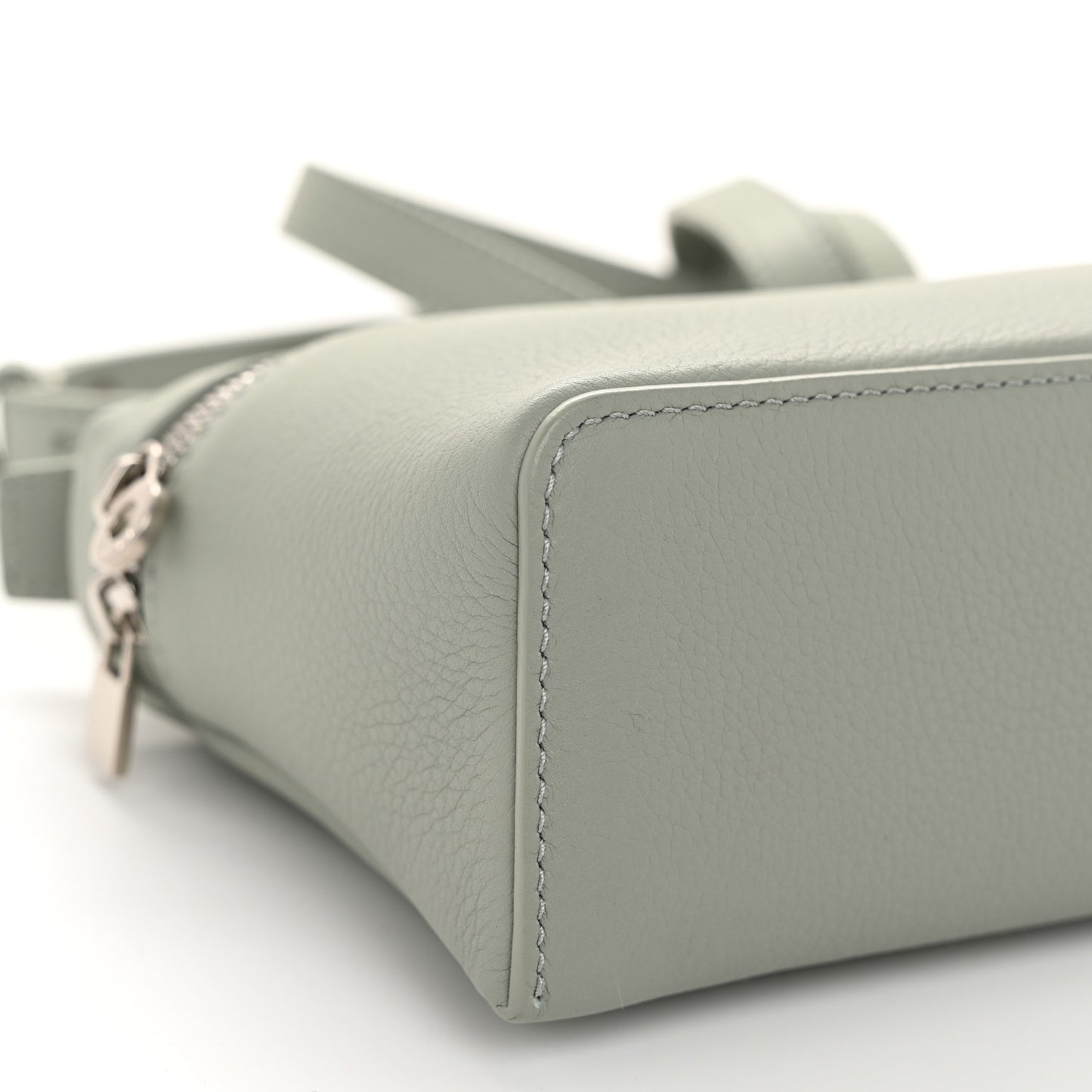 Grained Calfskin L19 Extra Pocket Pouch Eucalyptus