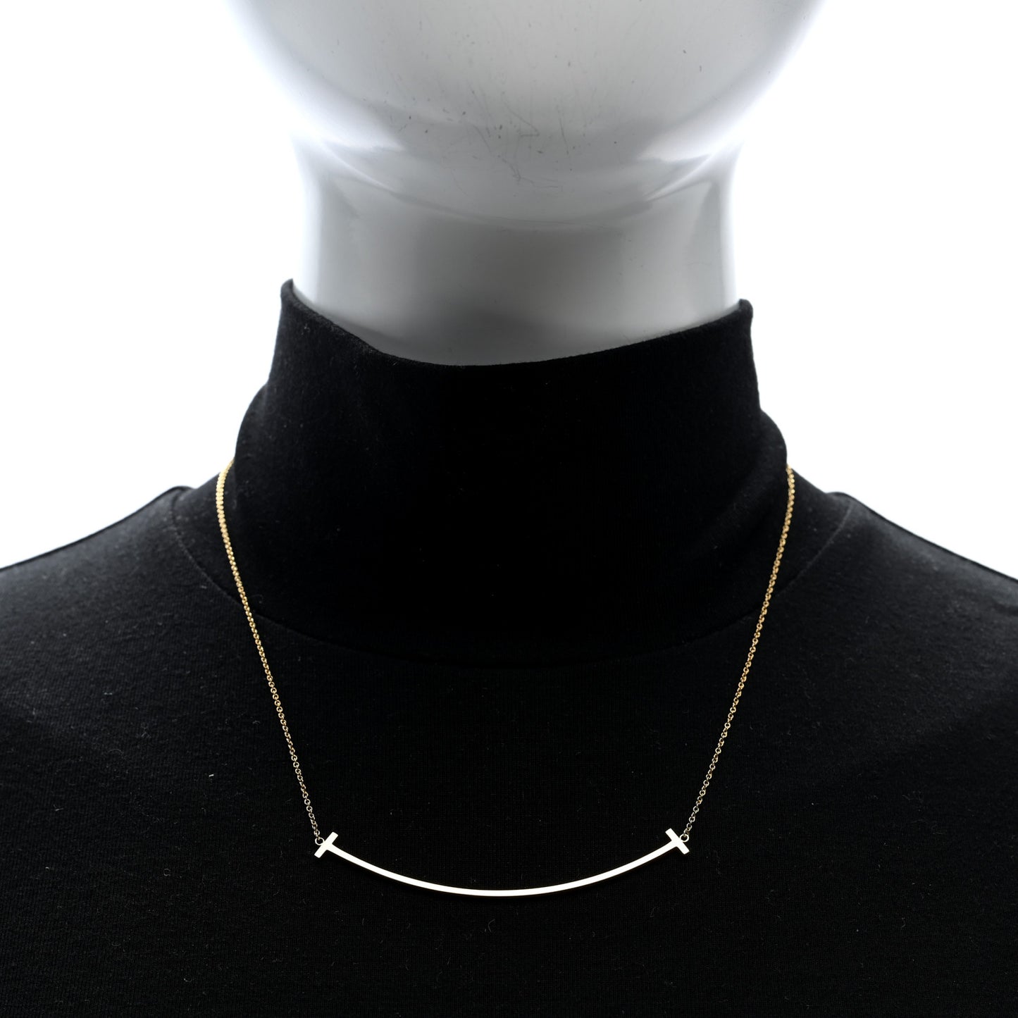 18K Yellow Gold Large T Smile Pendant Necklace