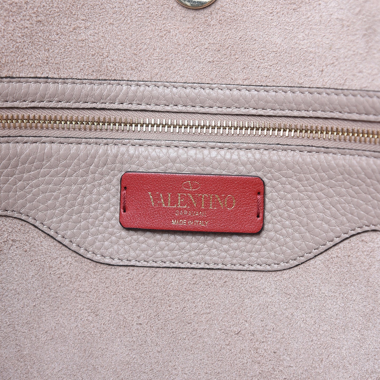 Grained Calfskin Rockstud Shoulder Tote Poudre