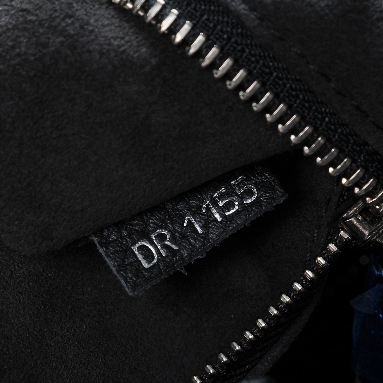 Louis Vuitton Taurillon Astralis 50 Black 7 of 9