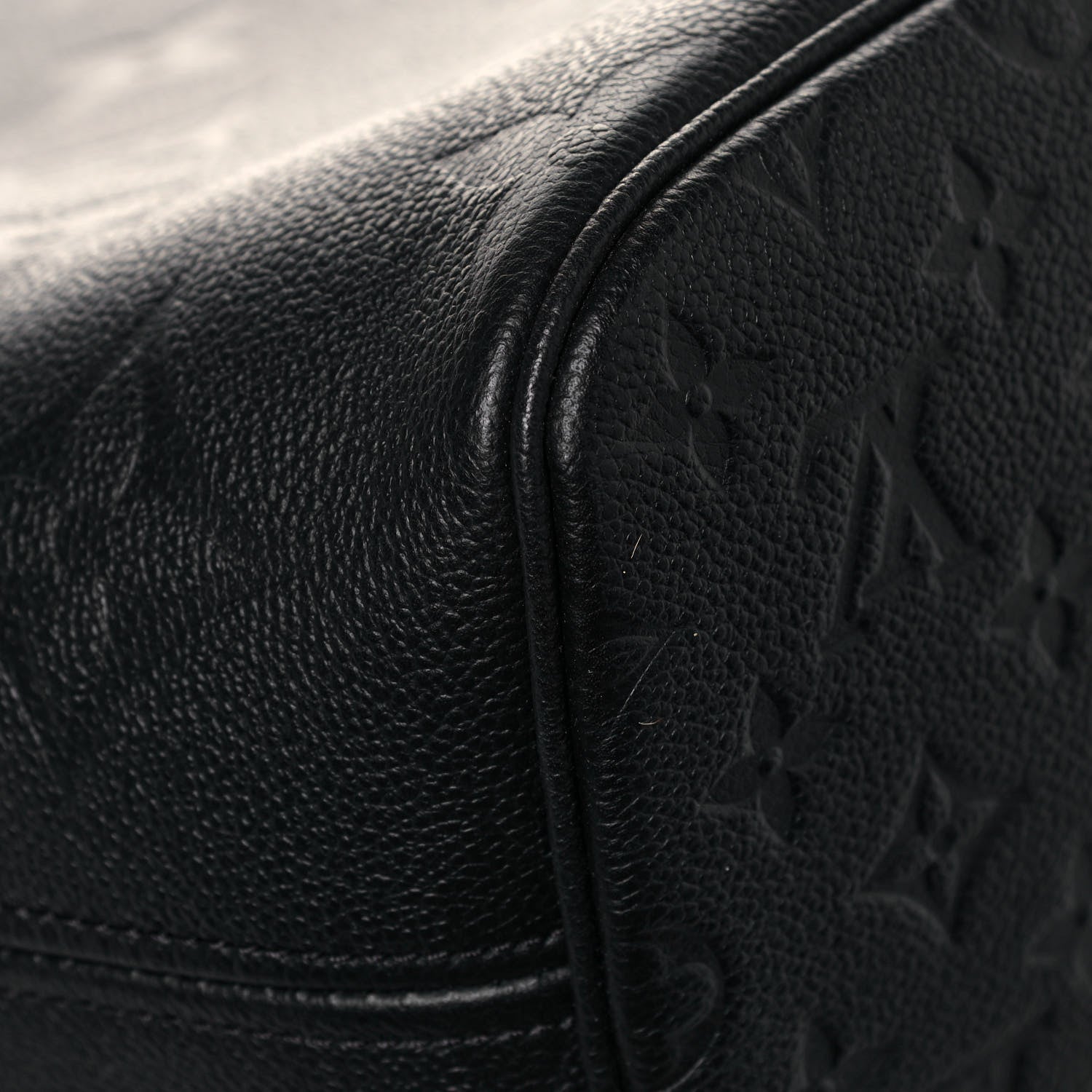 Louis Vuitton Empreinte Monogram Giant Neverfull MM Black 9 of 10