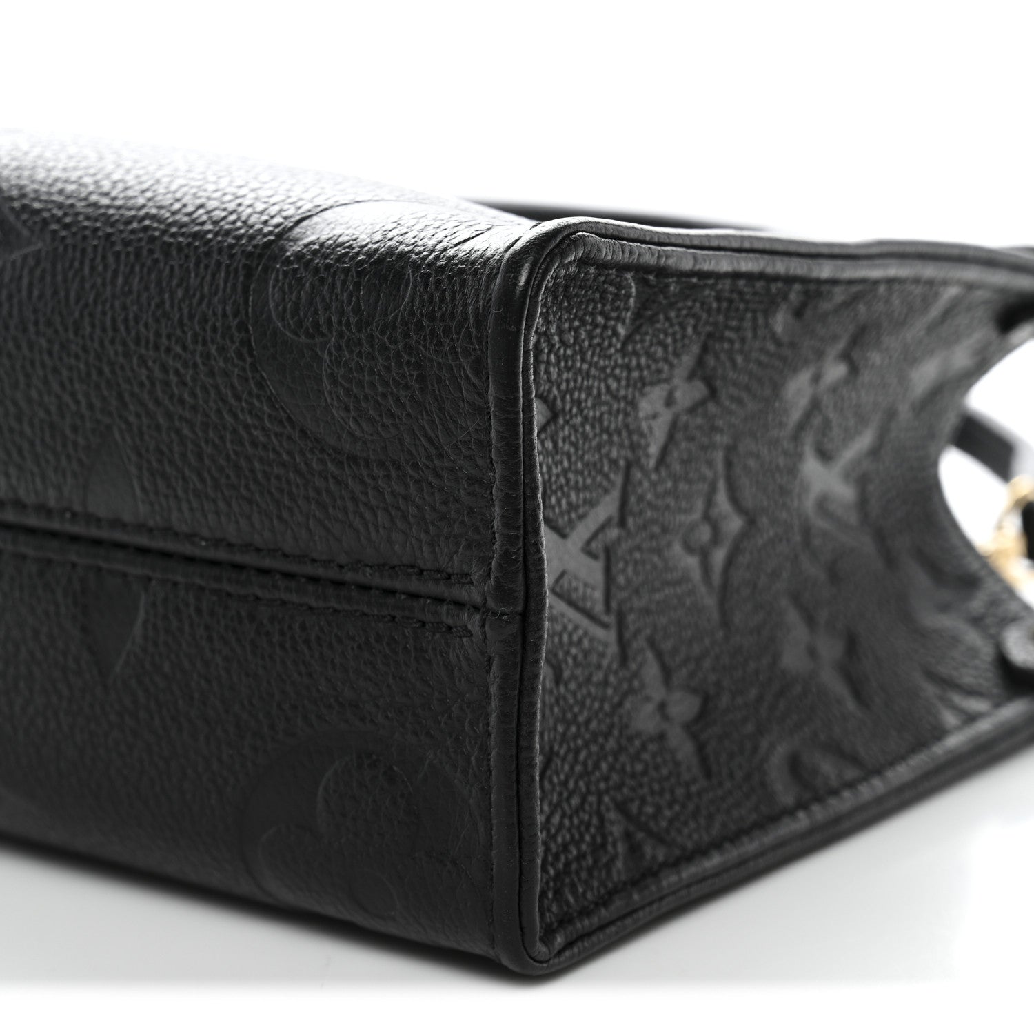 Louis Vuitton Empreinte Monogram Giant Onthego BB Black 9 of 9