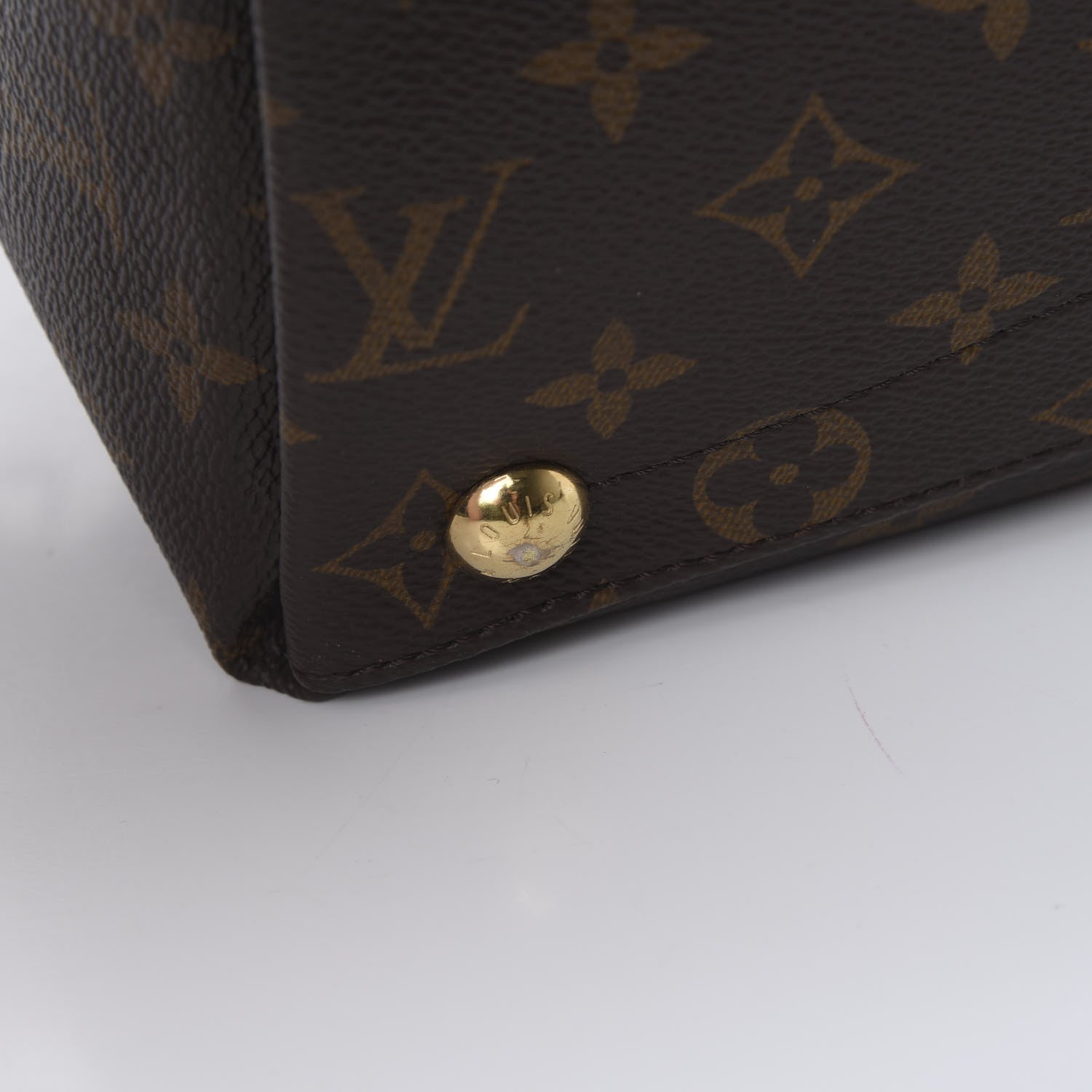 Louis Vuitton Monogram V Tote MM Black 11 of 16
