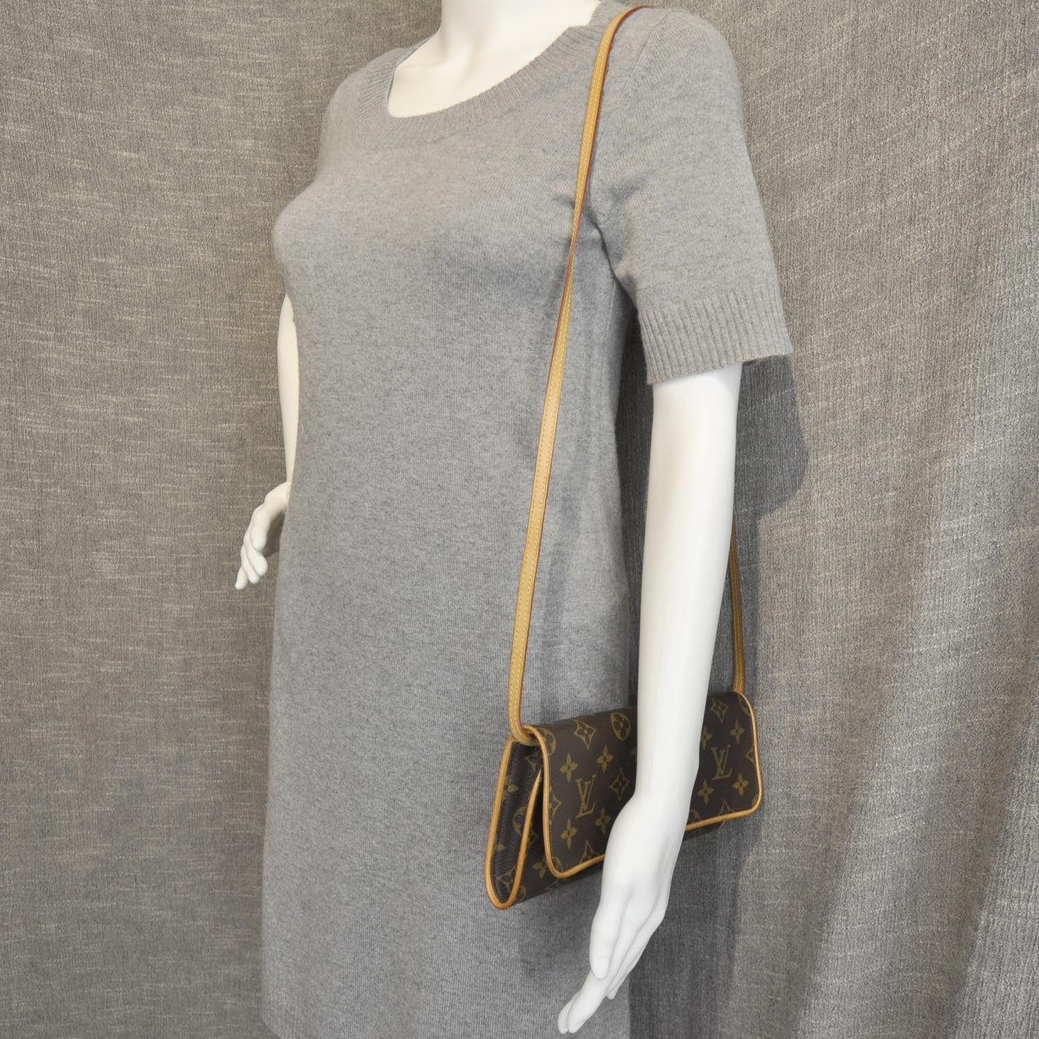 Louis Vuitton Monogram Pochette Twin GM 3 of 9
