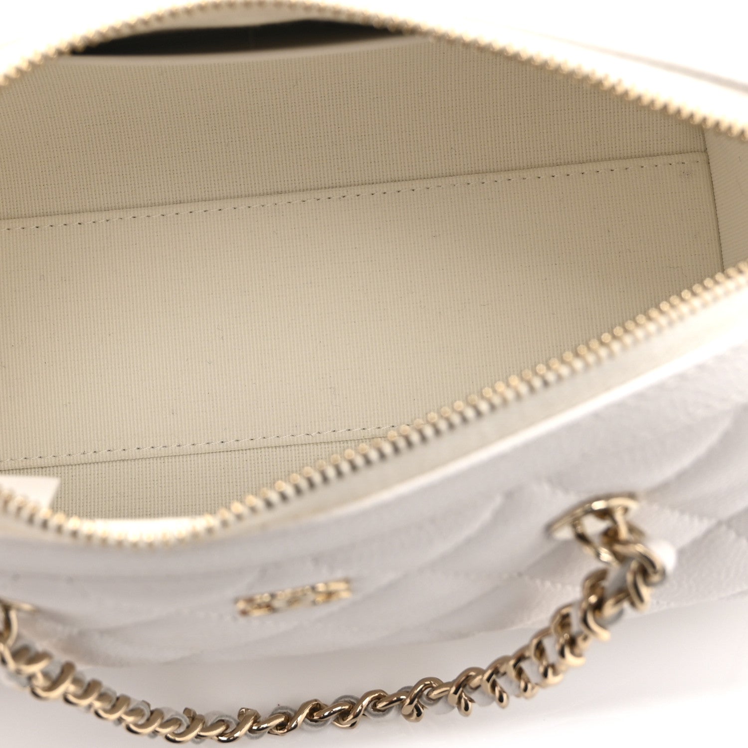 Chanel Caviar Quilted Barrel Clutch With Chain White 5 of 10