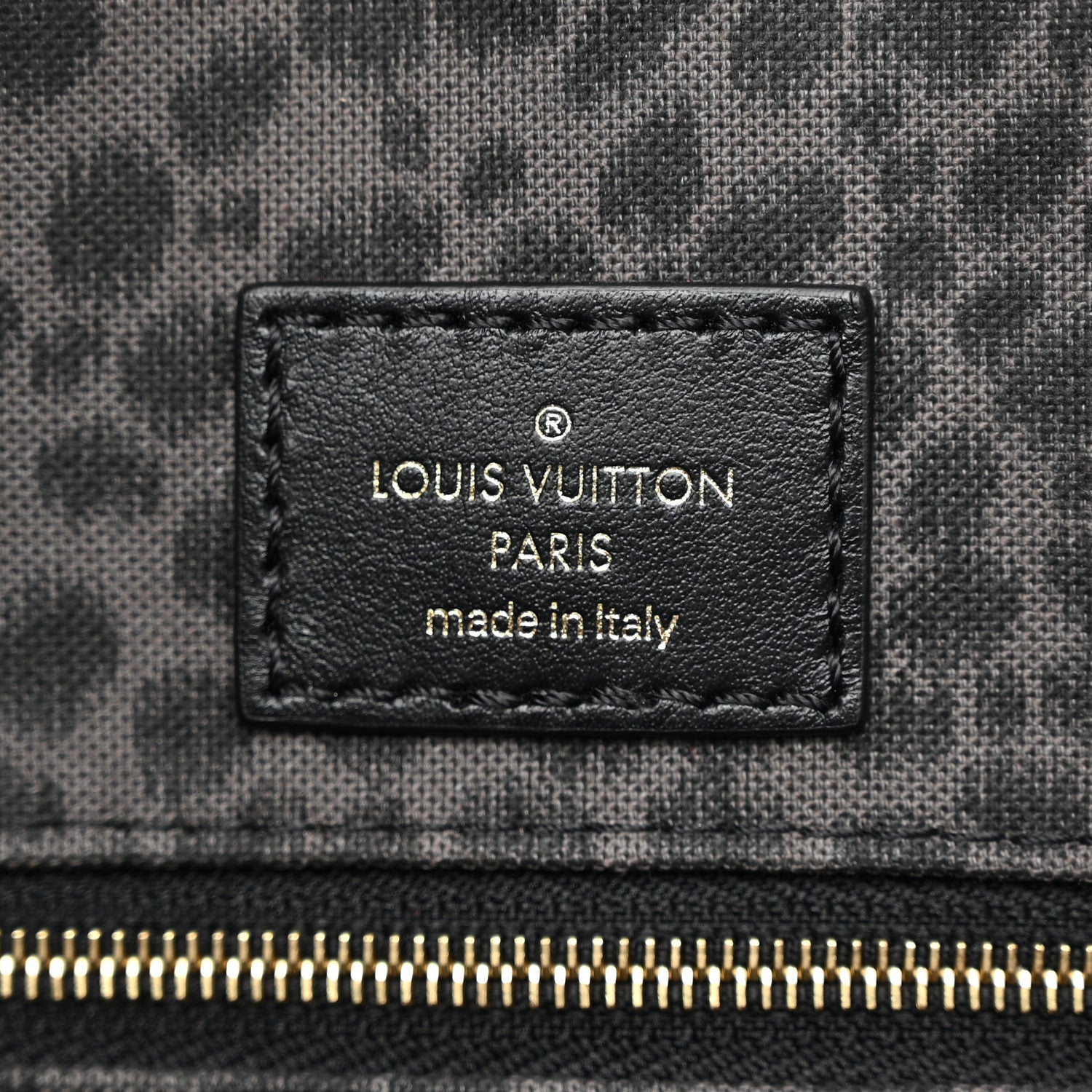 Louis Vuitton Monogram Giant Wild At Heart Onthego GM Black 6 of 13