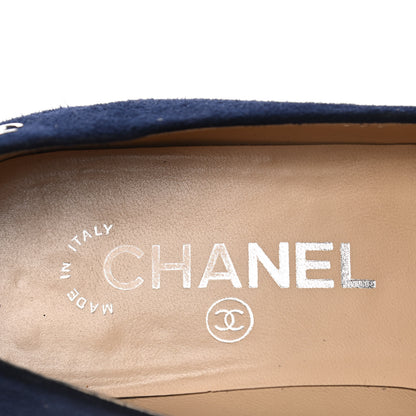 Chanel Suede Cap Toe CC Pumps 35 Navy 6 of 6