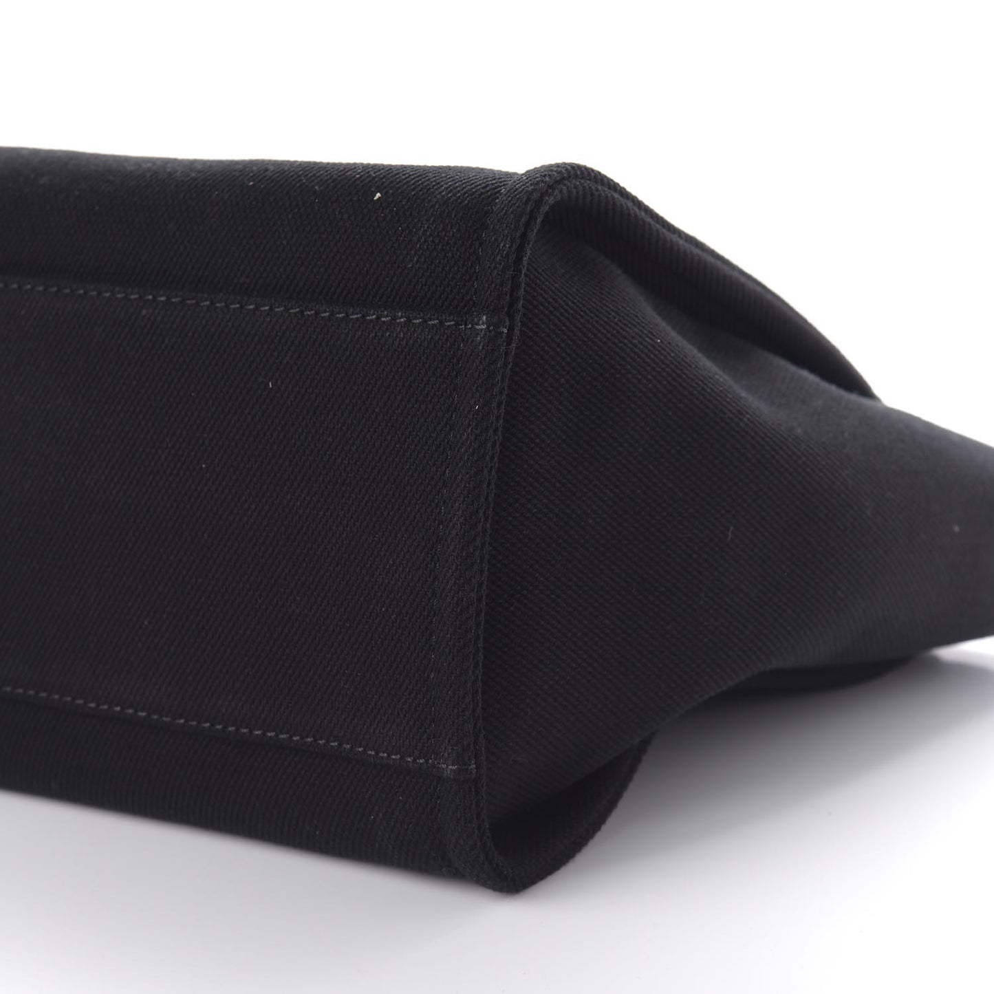 Canvas Pearl Medium Deauville Tote Black