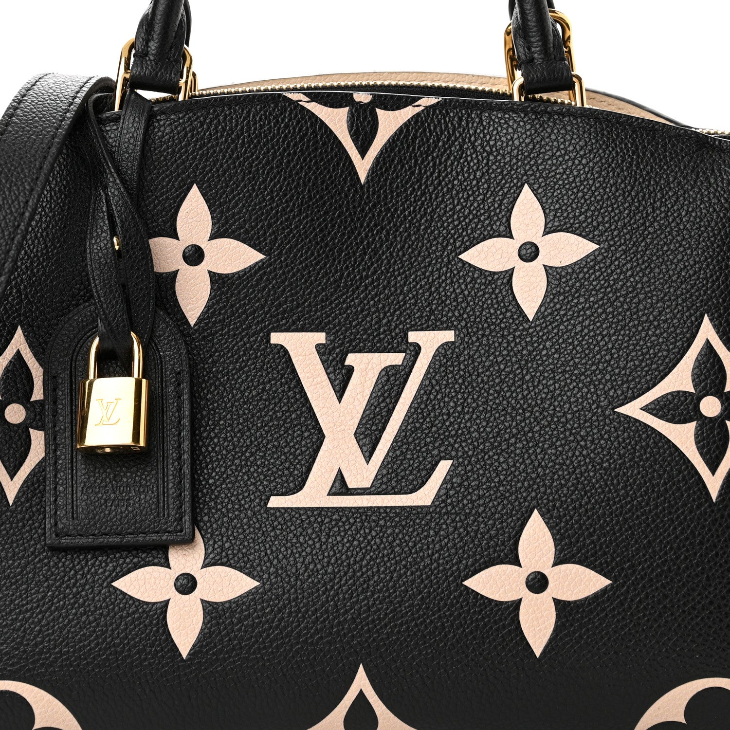 Louis Vuitton Empreinte Monogram Giant Grand Palais Black Beige 7 of 9