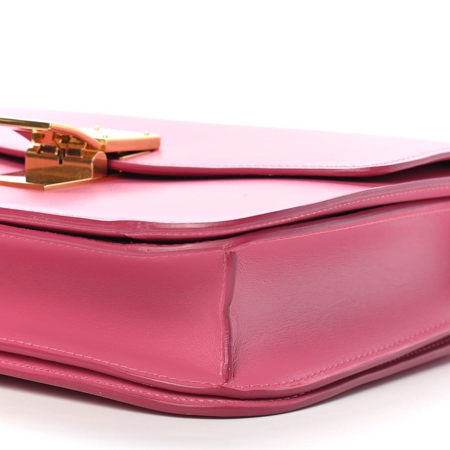 Smooth Calfskin Medium Classic Box Flap Bag Pink