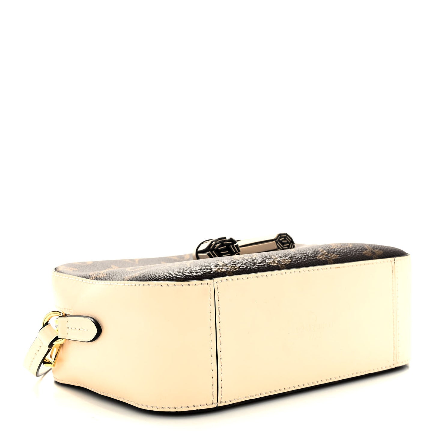 Monogram Saintonge Creme
