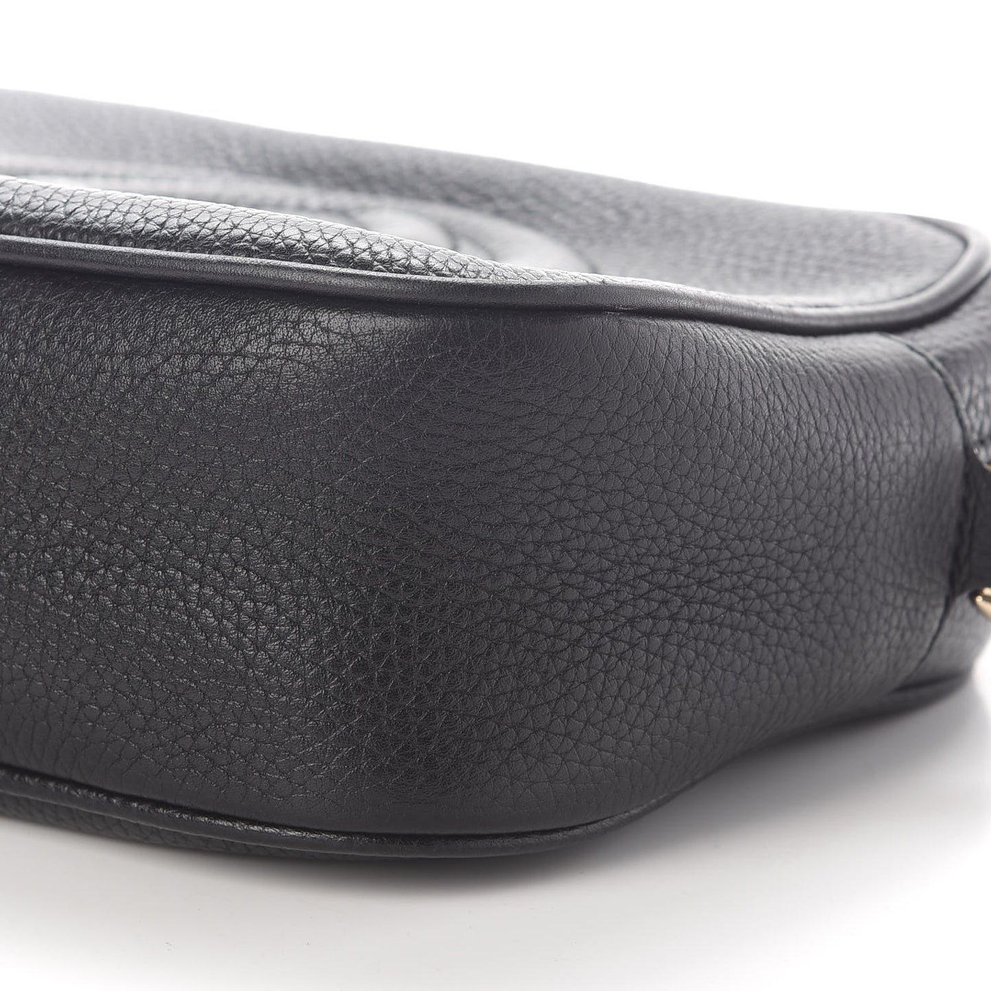 Pebbled Calfskin Small Soho Disco Bag Black