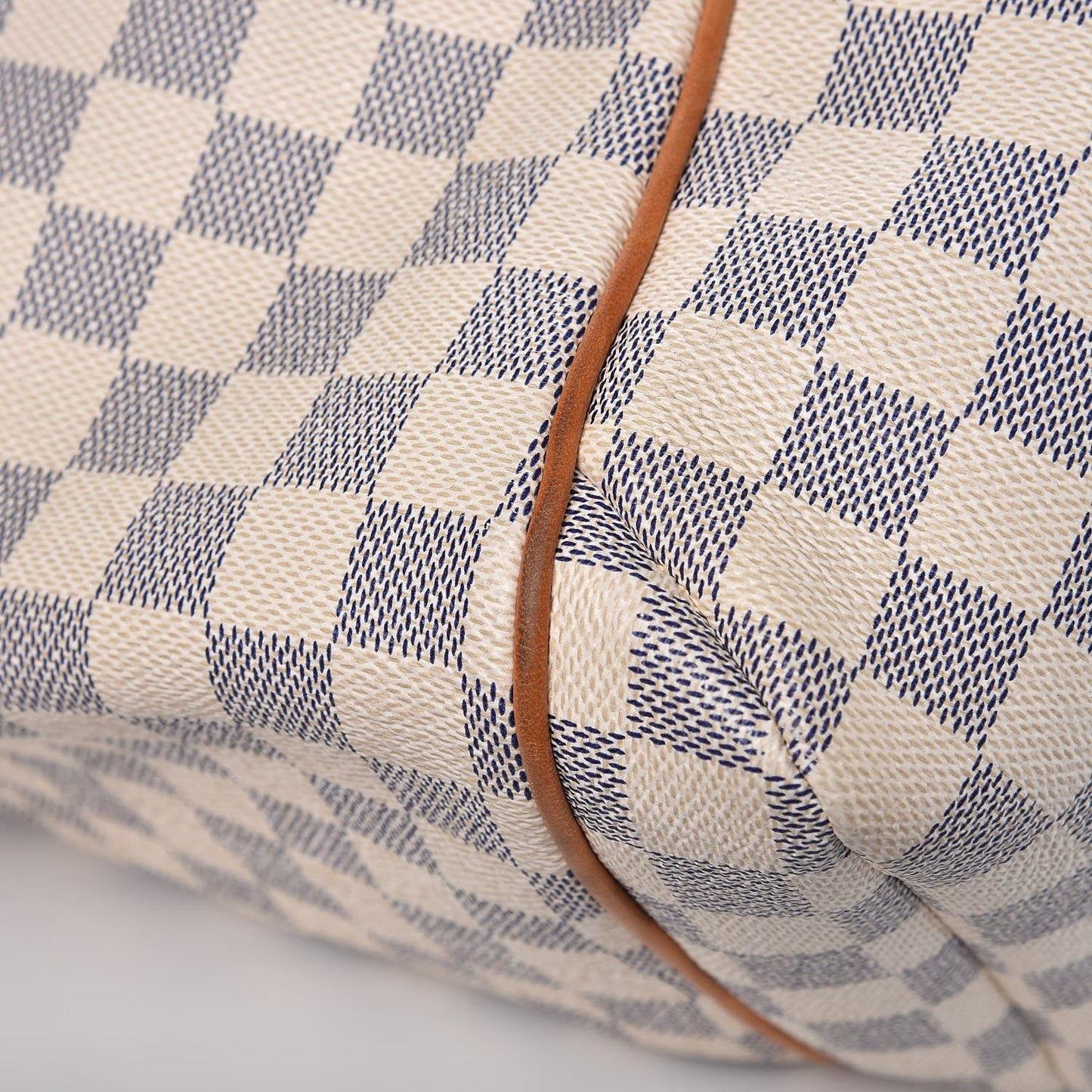 Damier Azur Totally MM