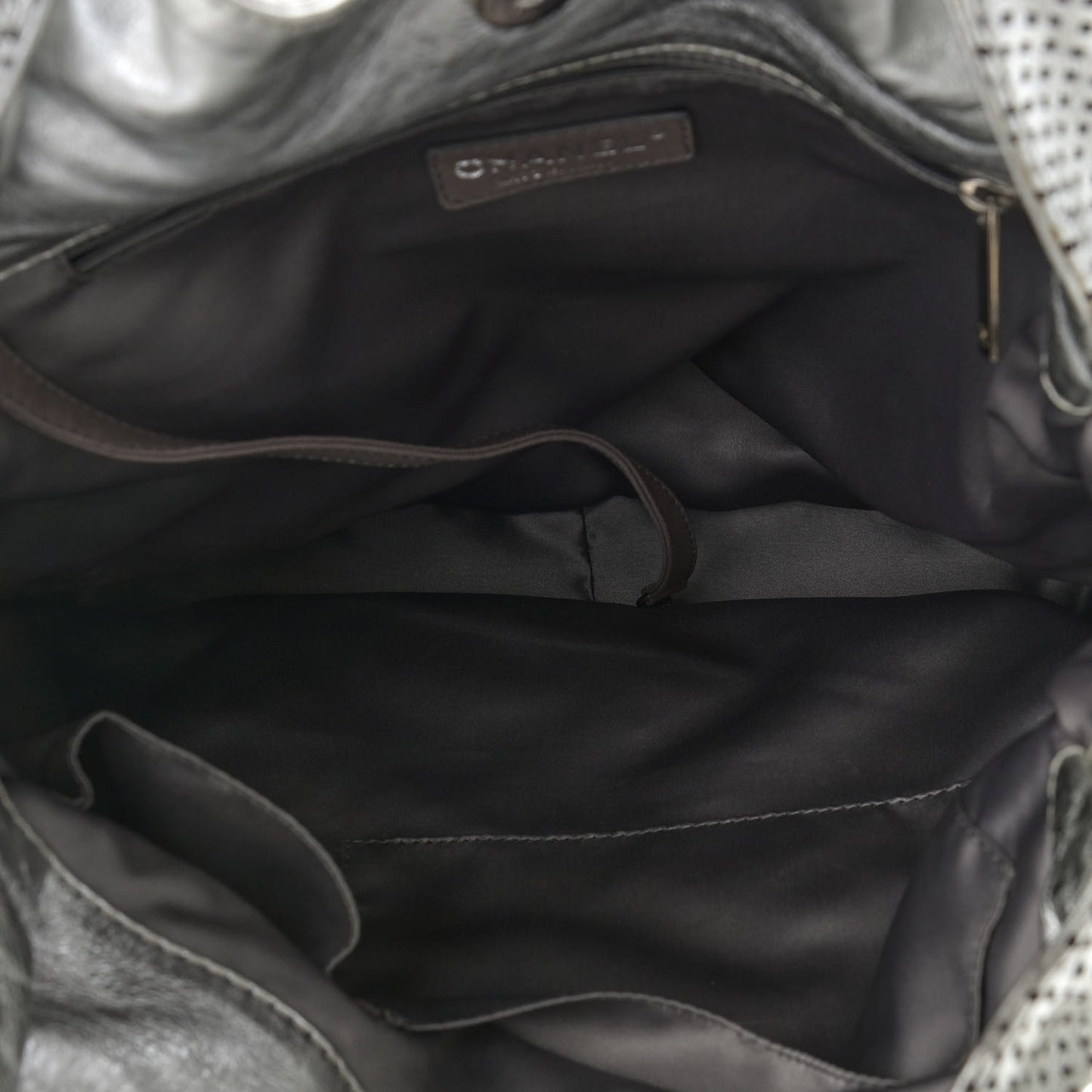 Metallic Glazed Calfskin Perforated Medium Rodeo Drive Tote Silver