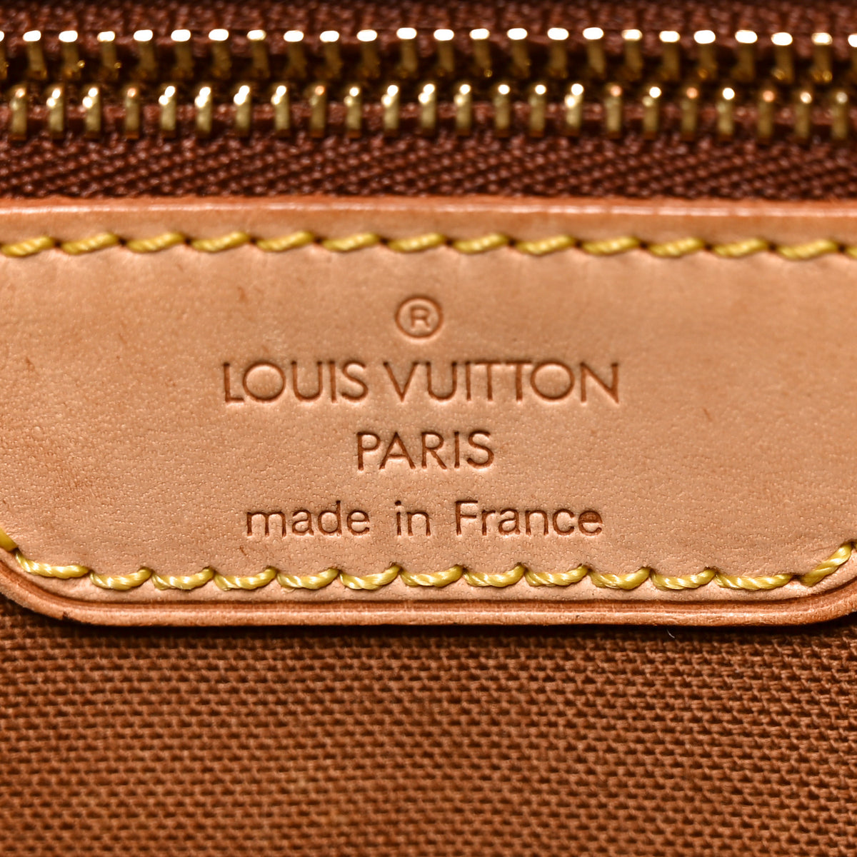 Louis Vuitton Monogram Cabas Mezzo 6 of 9