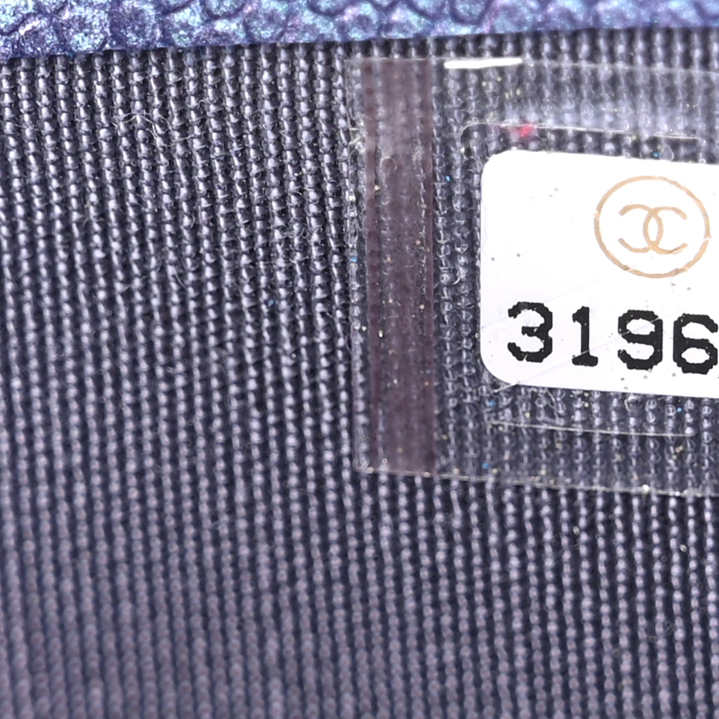 Iridescent Caviar Quilted Card Holder Dark Blue