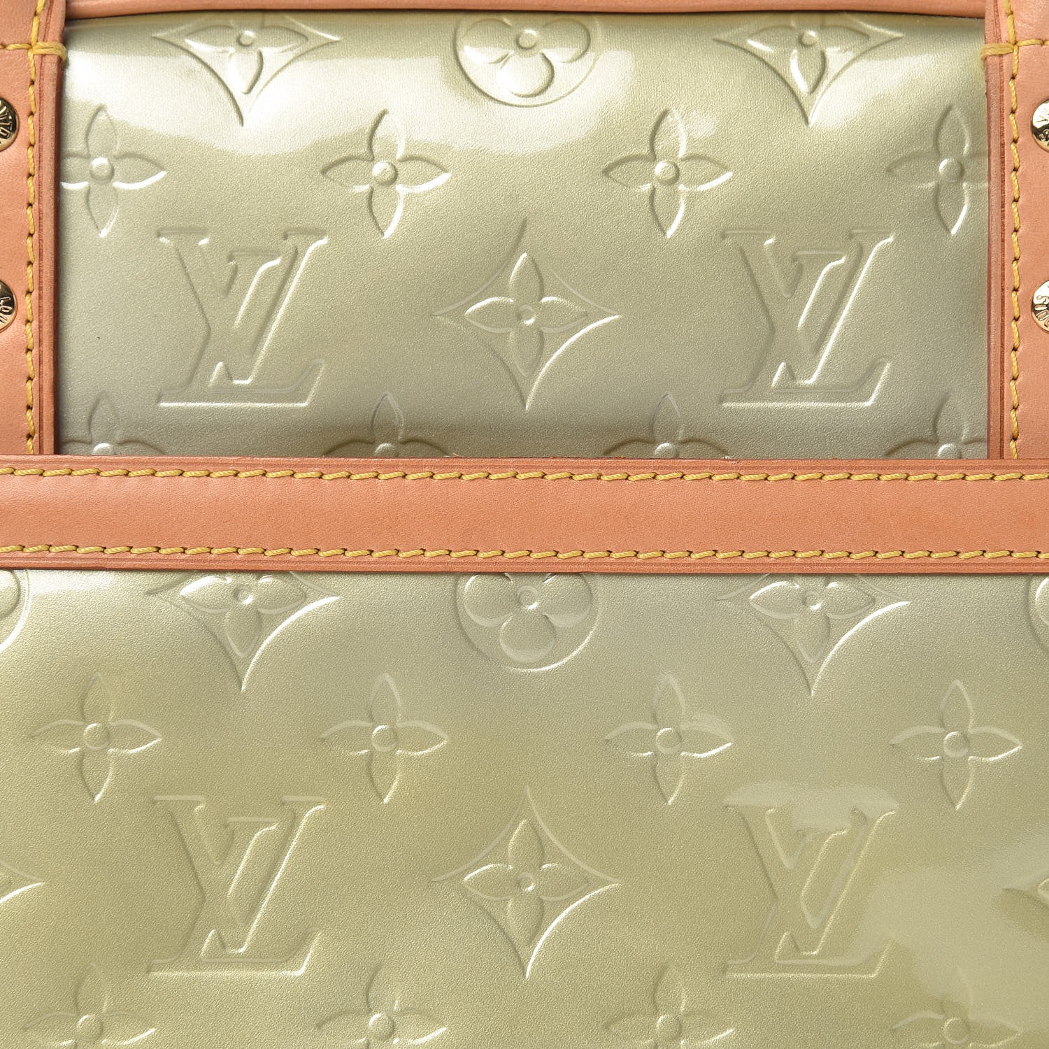 Louis Vuitton Vernis Tompkins Square Silver 7 of 11