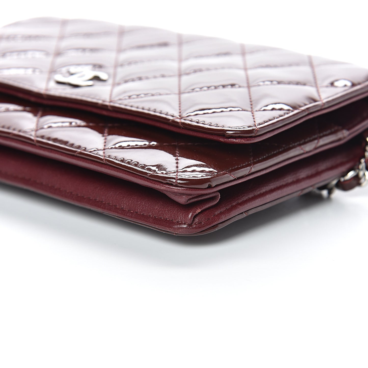 Patent Quilted Wallet On Chain WOC Burgundy