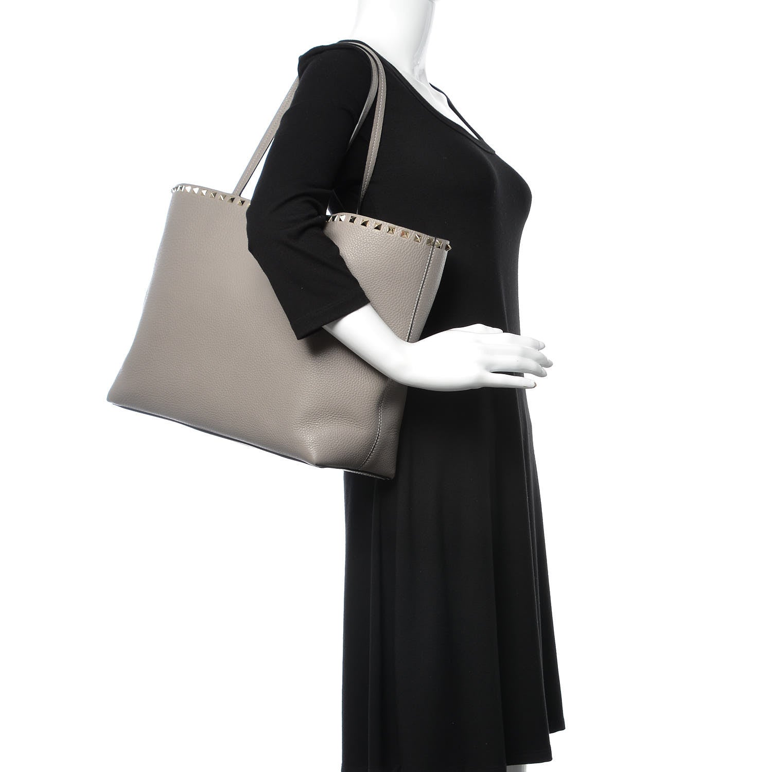 Valentino Garavani Grained Calfskin Rockstud Shoulder Tote Perla 2 of 9
