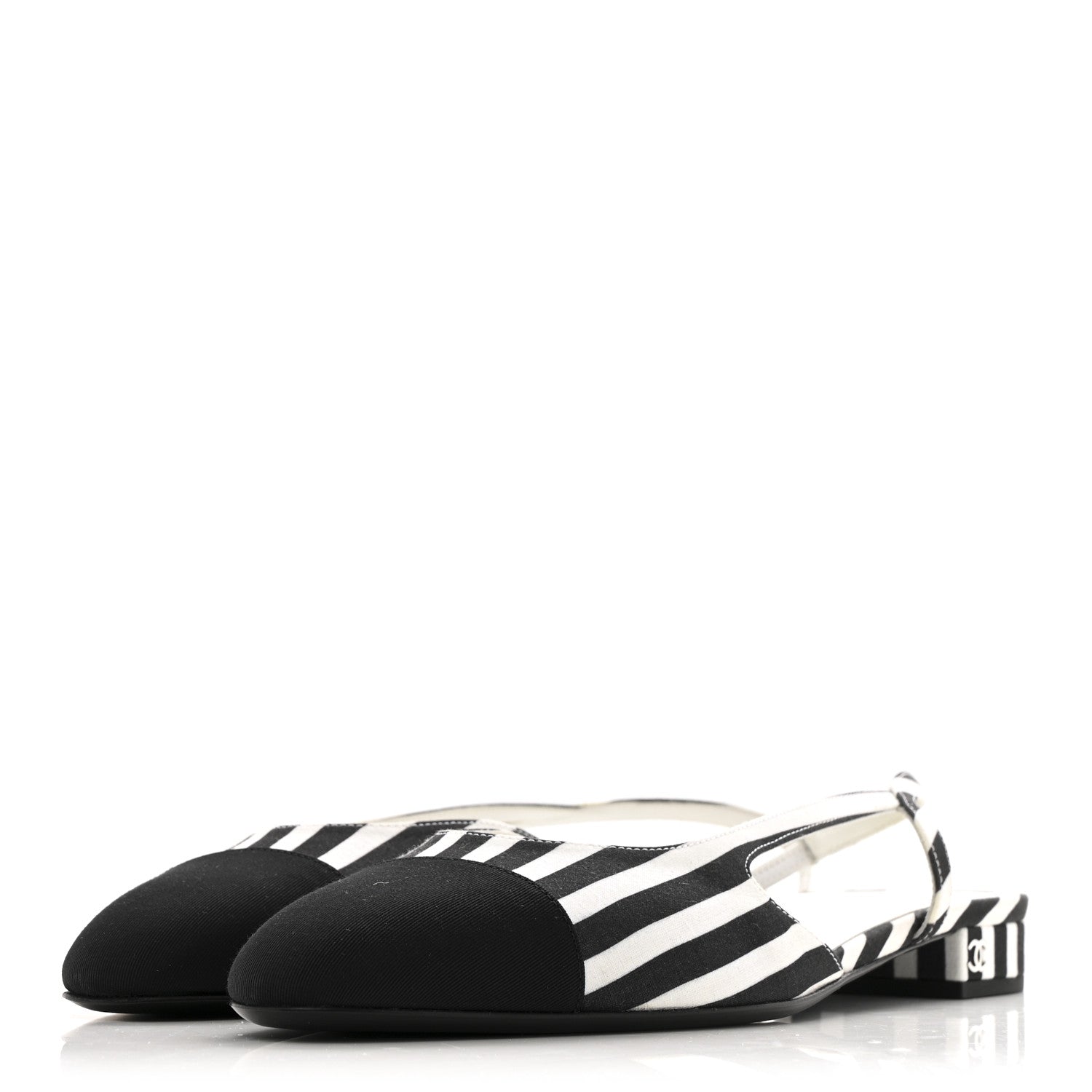 Chanel Fabric Grosgrain Cap Toe CC Slingback Flats 41 White Black 4 of 10