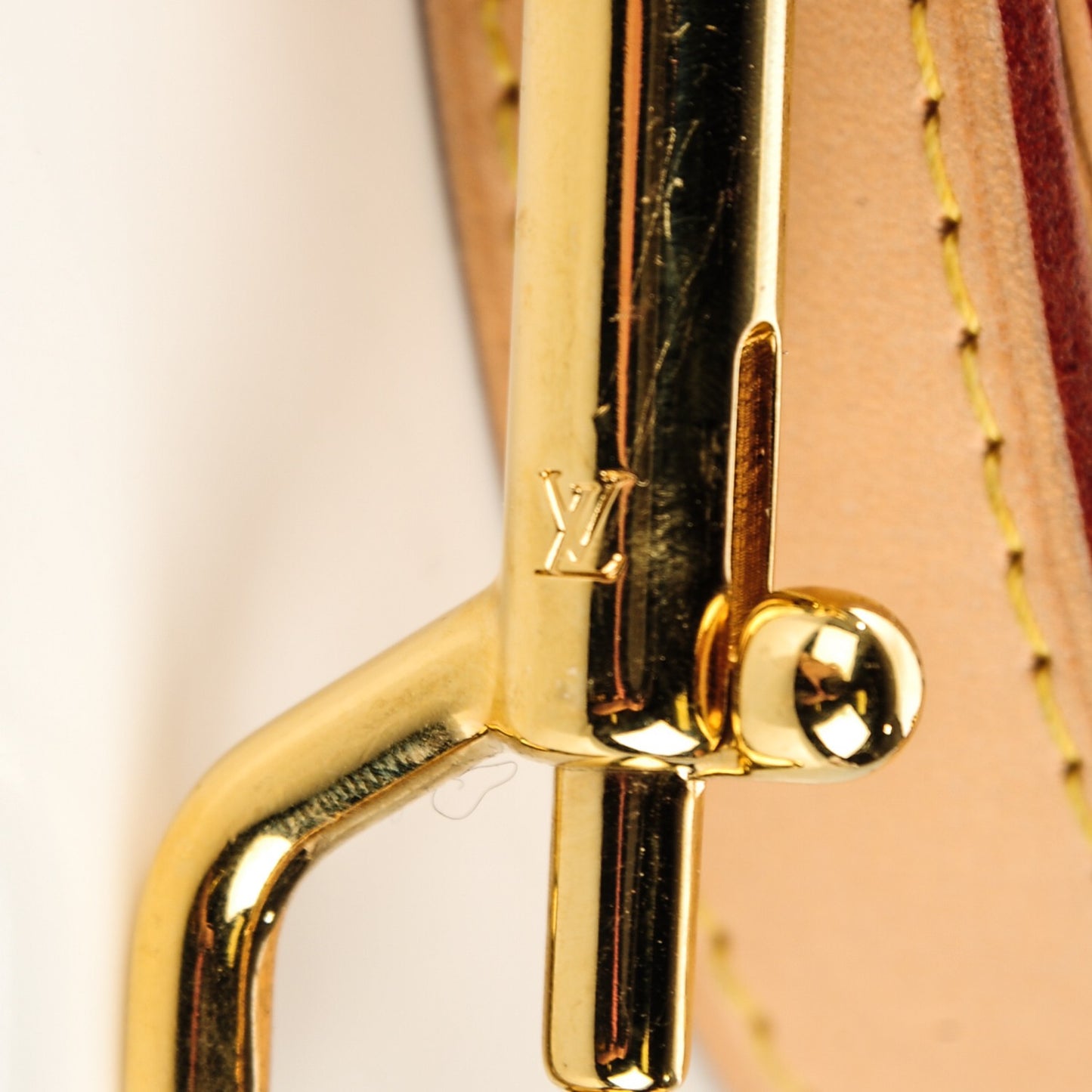 Vachetta 25mm Adjustable Shoulder Strap VVN