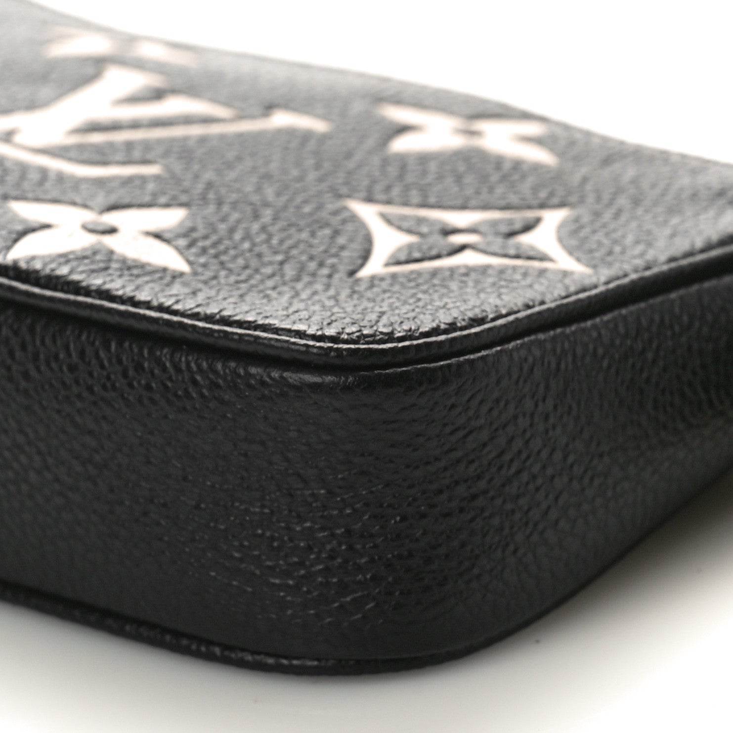 Louis Vuitton Empreinte Monogram Giant Mini Pochette Accessories Black 9 of 9