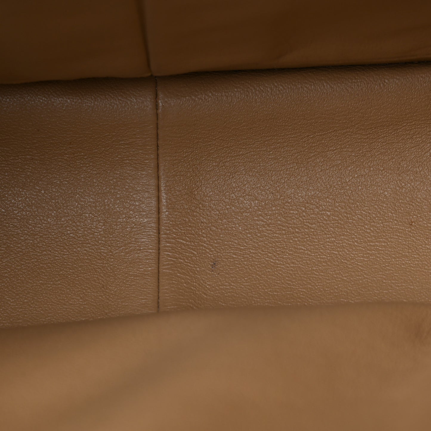 Metallic Aged Calfskin Quilted 2.55 Reissue 226 Flap Gold