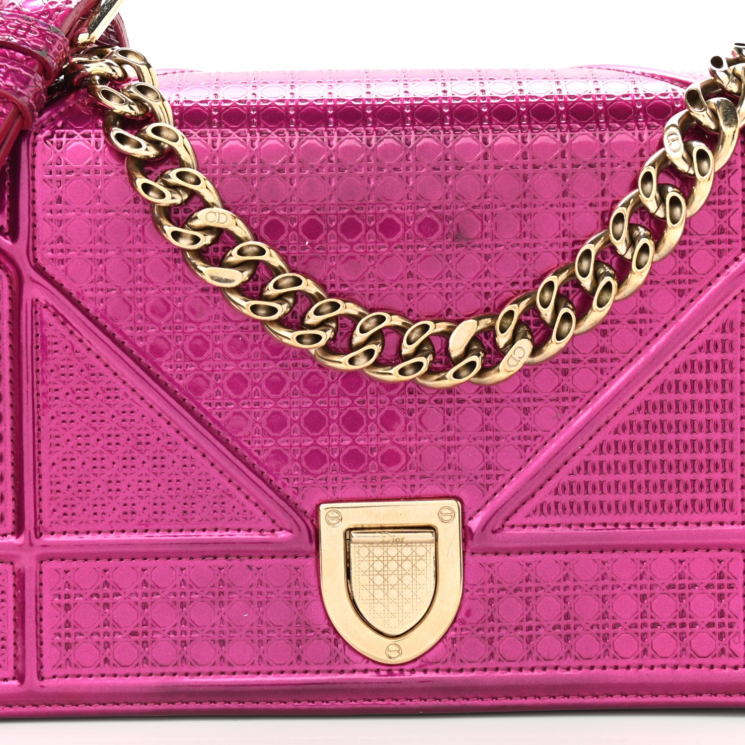 Christian Dior Patent Micro-Cannage Diorama Small Diorama Flap Bag Fuchsia 7 of 15